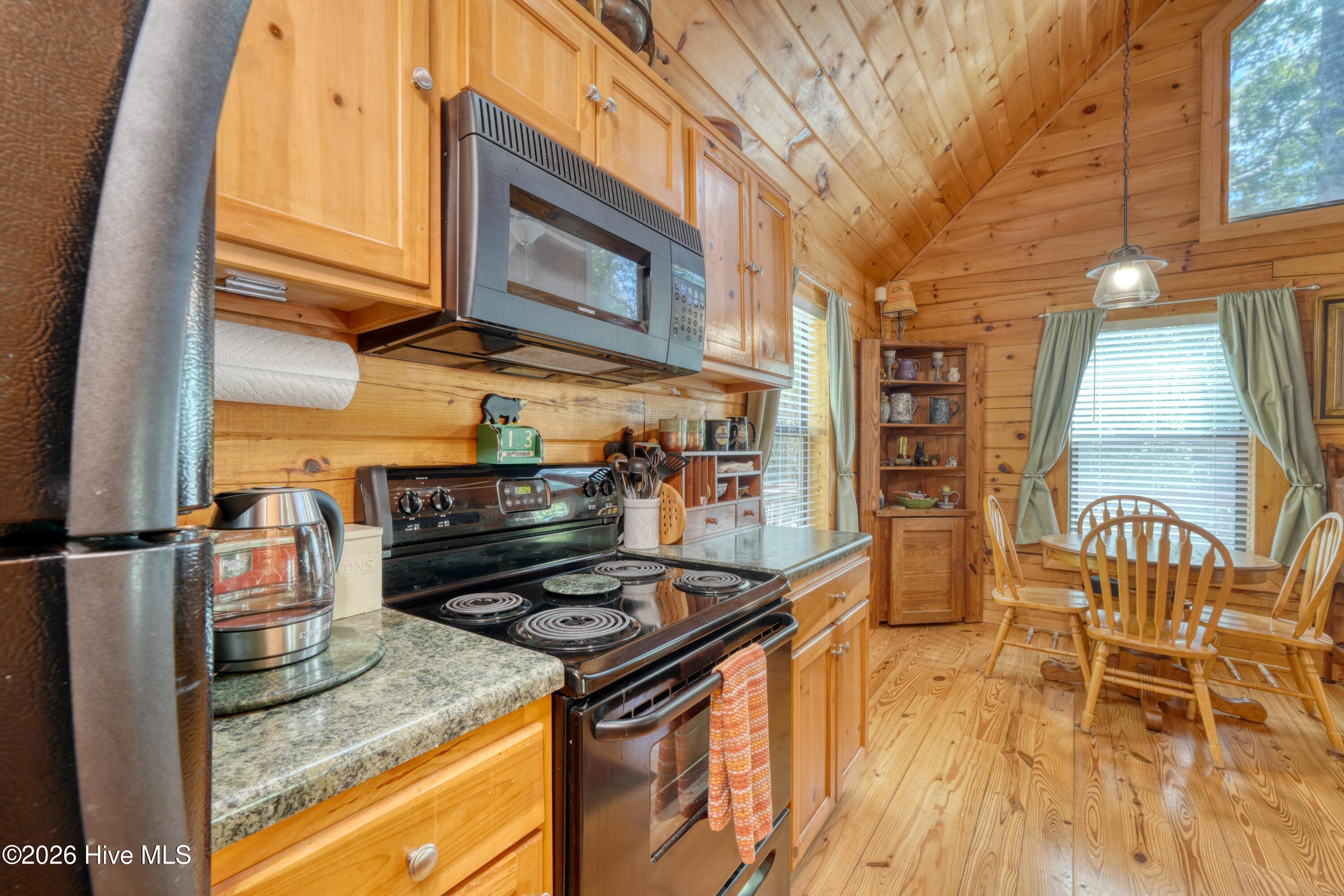 184 Beaver Ridge Road Property Photo 19