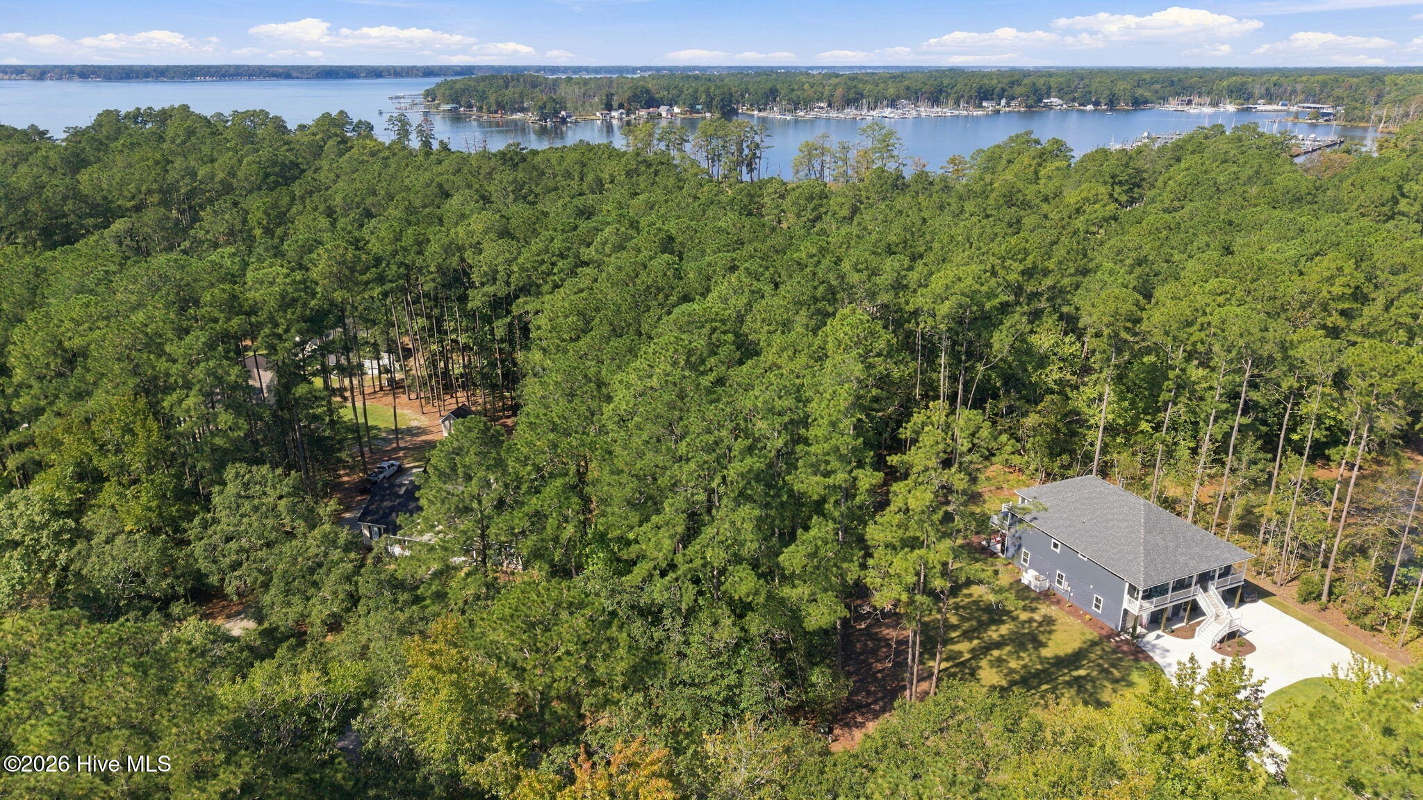 208 Pamlico River Drive Property Photo 7