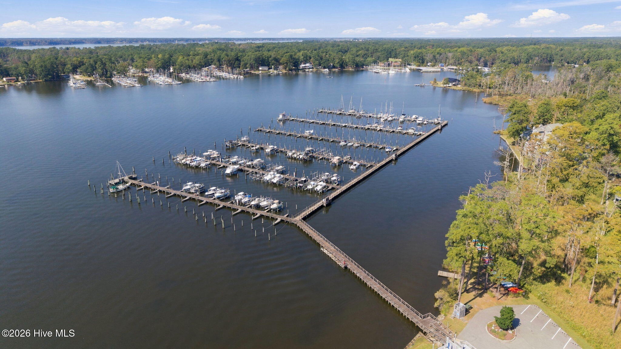 208 Pamlico River Drive Property Photo 14