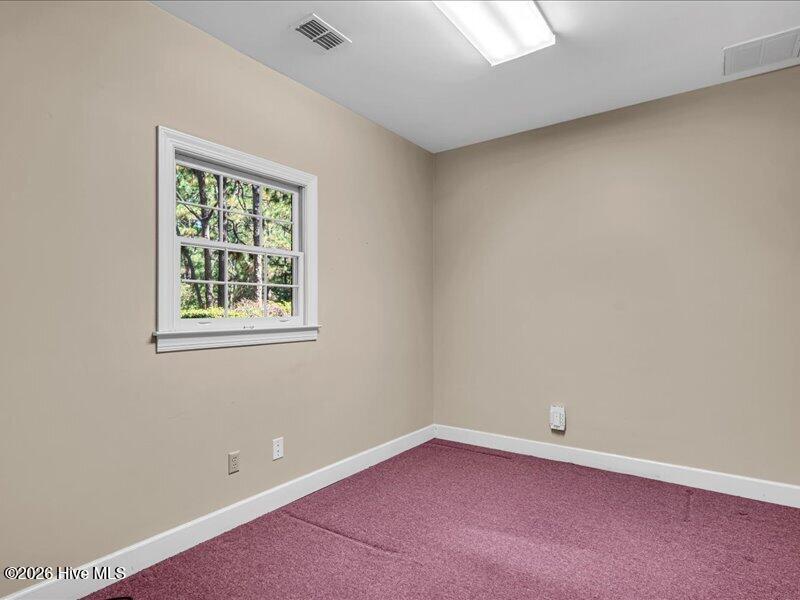 51 King Street Property Photo 66