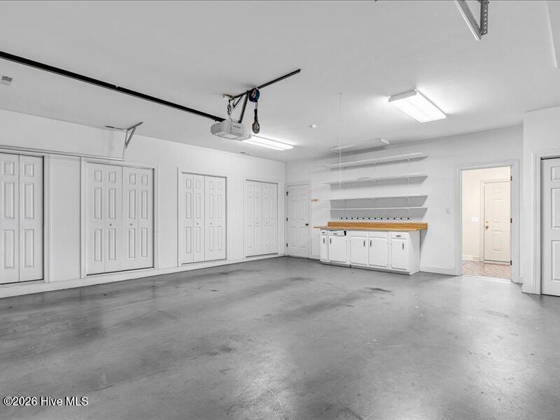 51 King Street Property Photo 68