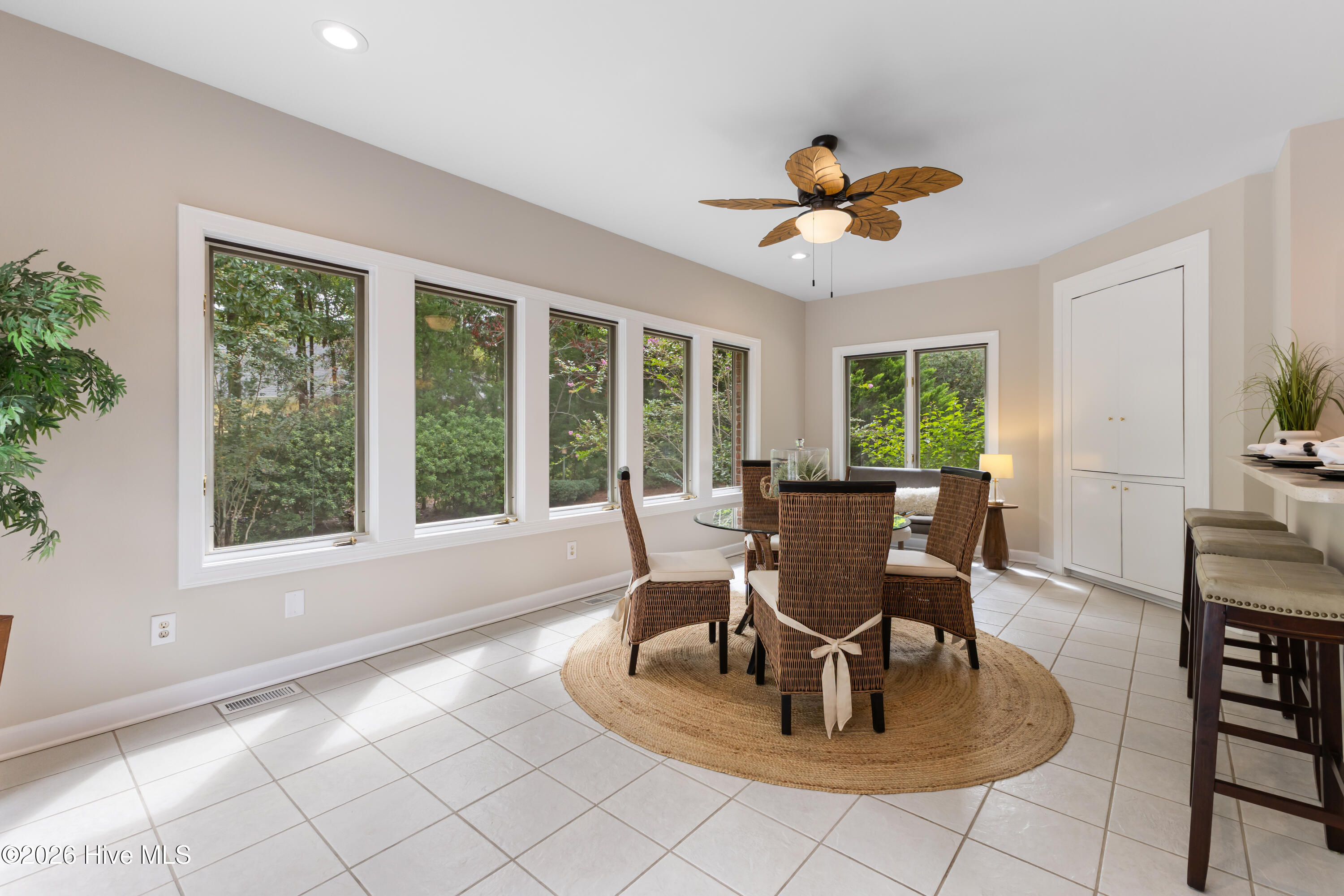 8816 Sawmill Creek Lane Property Photo 16