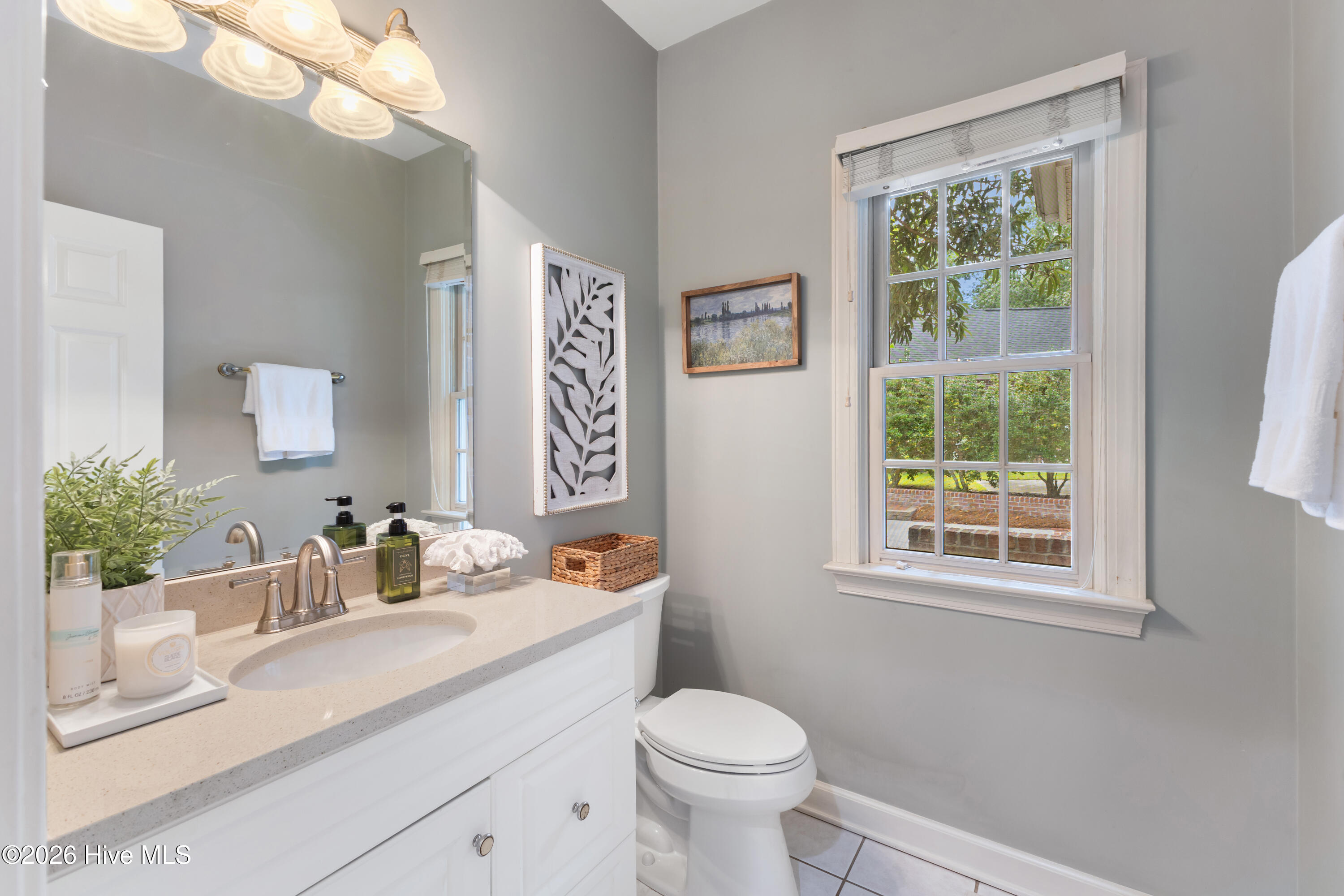 8816 Sawmill Creek Lane Property Photo 24