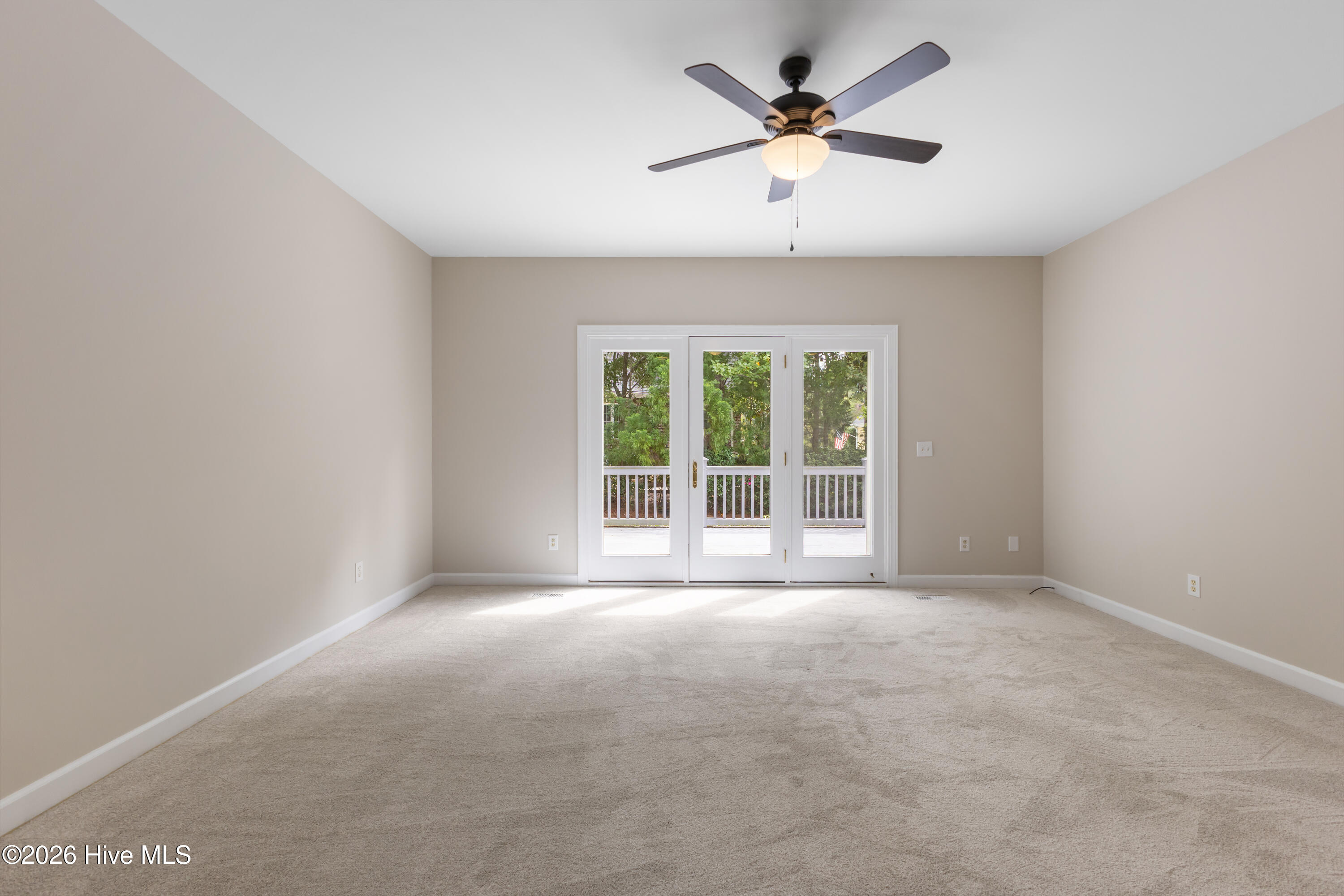 8816 Sawmill Creek Lane Property Photo 26