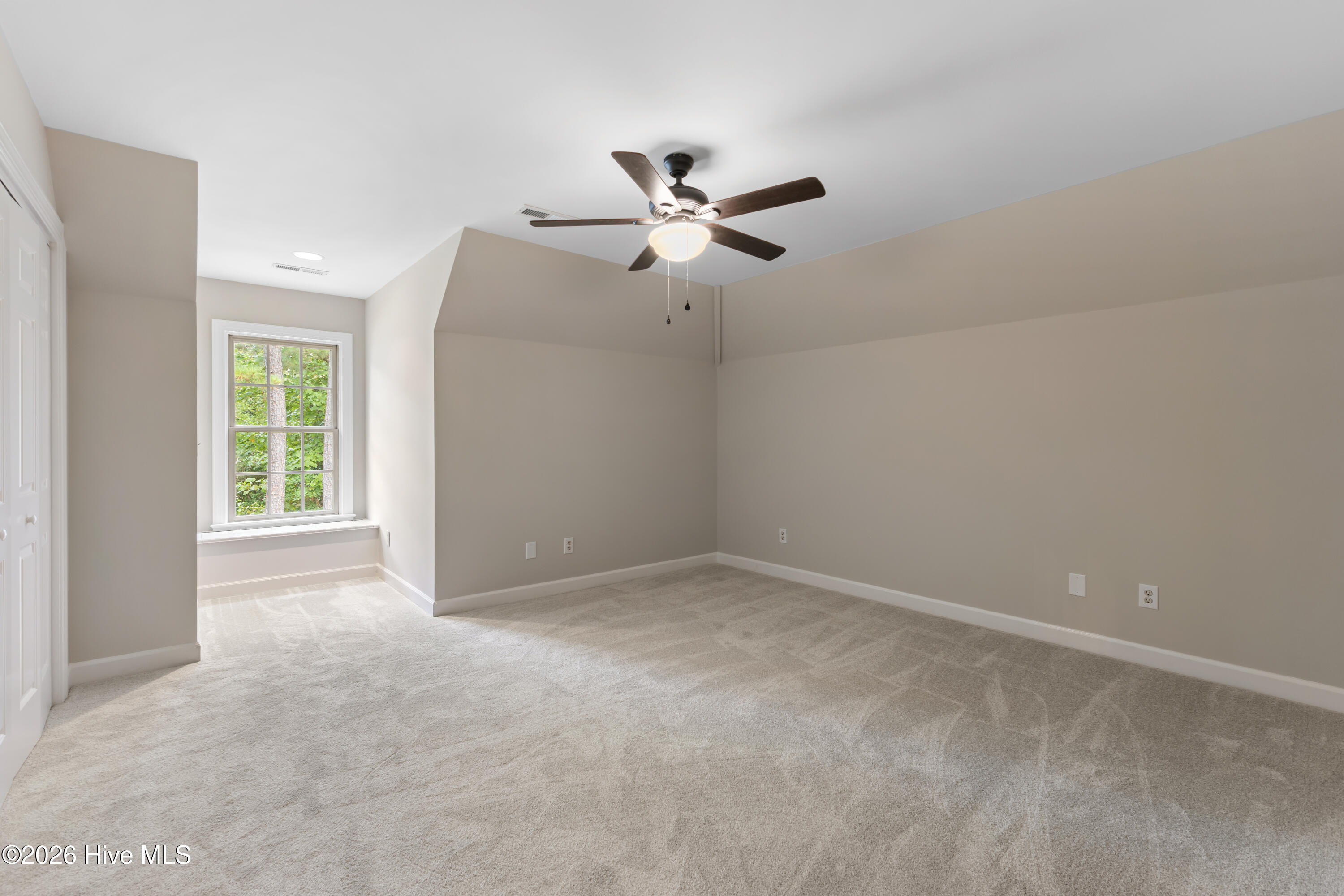 8816 Sawmill Creek Lane Property Photo 32