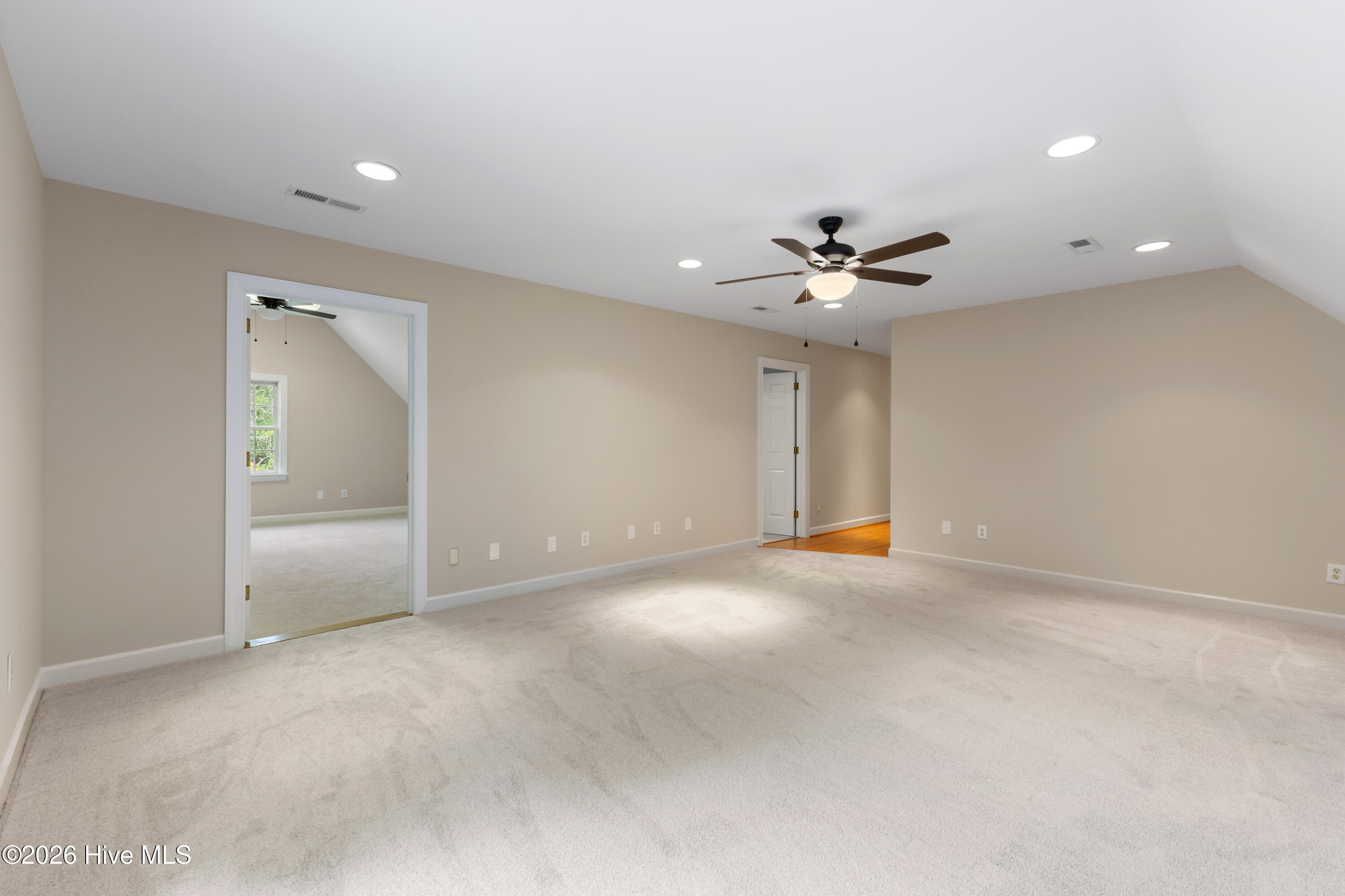 8816 Sawmill Creek Lane Property Photo 37