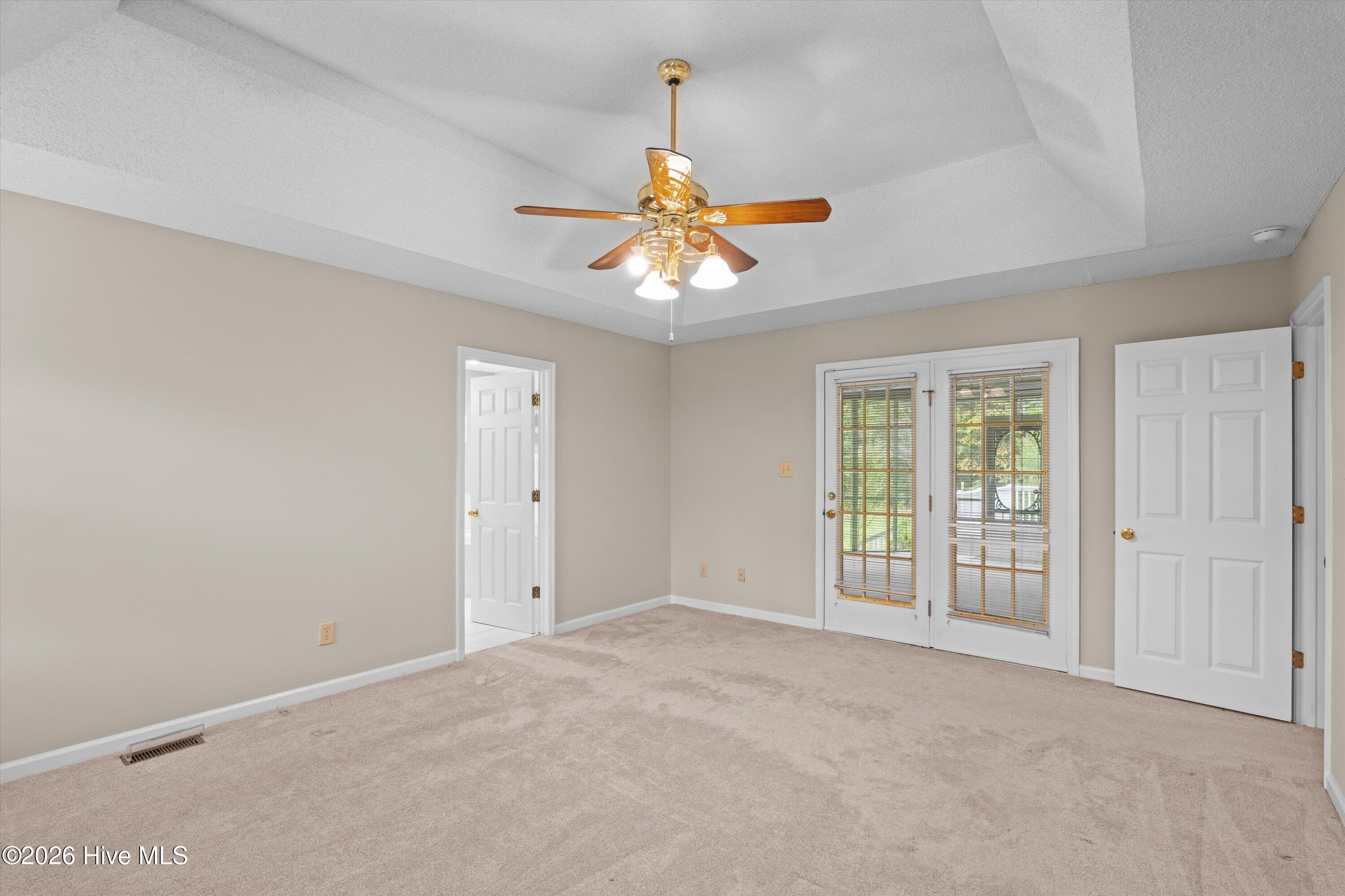 2539 William Few Parkway Property Photo 32