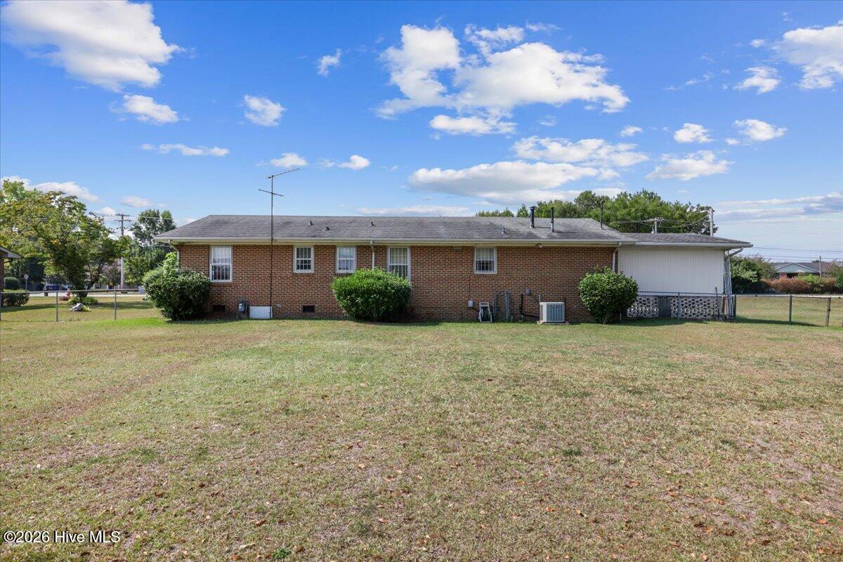 1719 Lipscomb Road E Property Photo 2
