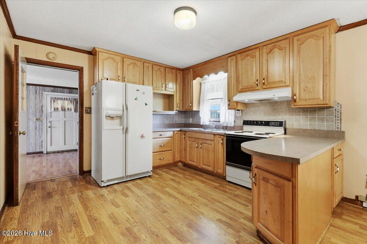 1719 Lipscomb Road E Property Photo 3