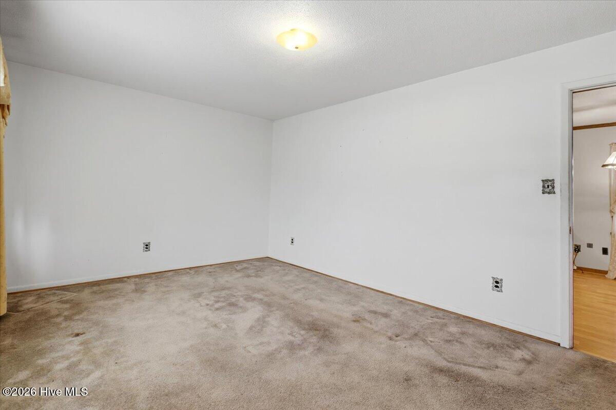 1719 Lipscomb Road E Property Photo 10