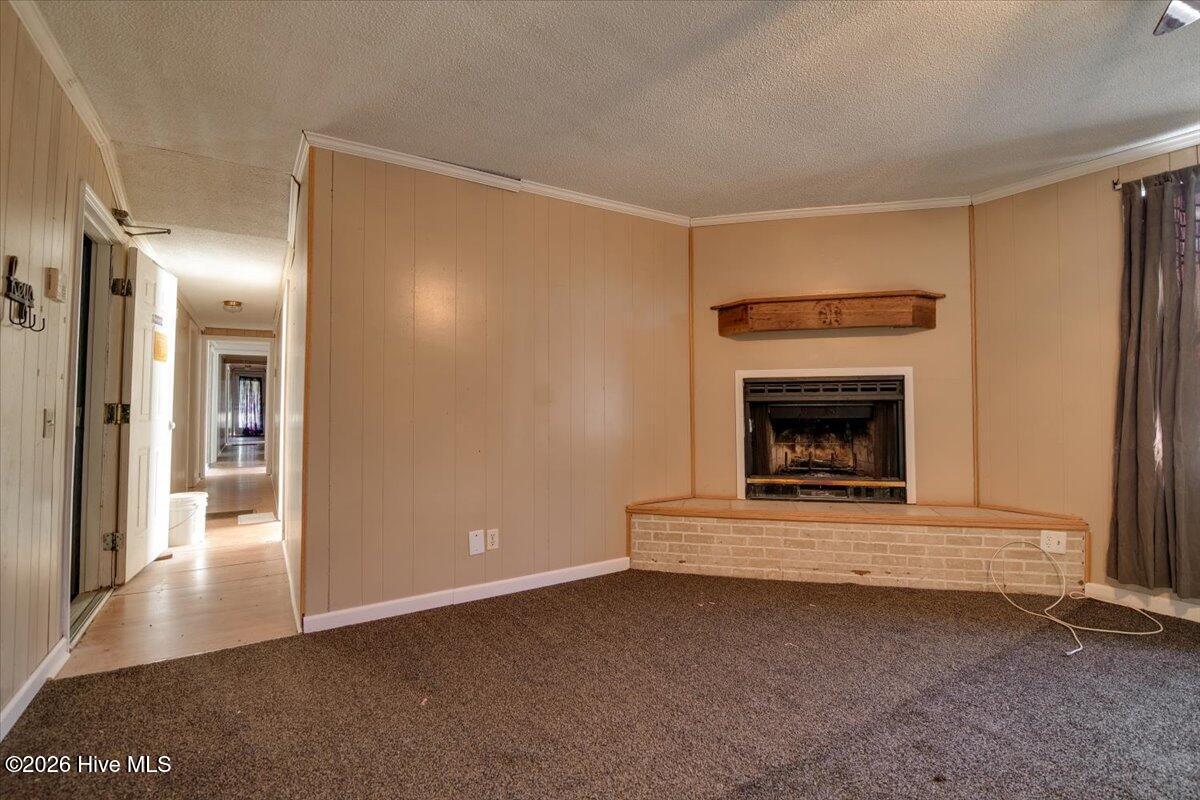 1015 Moseley Road Property Photo 6