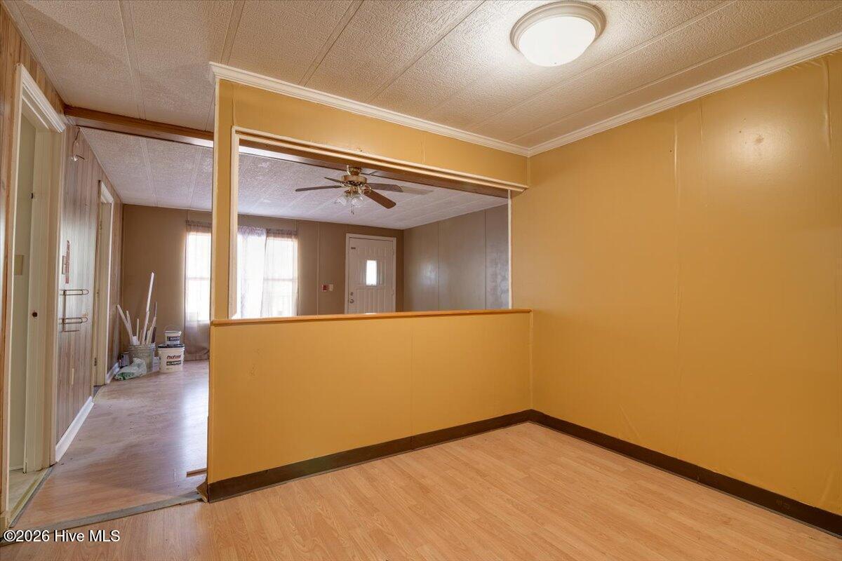 1015 Moseley Road Property Photo 9