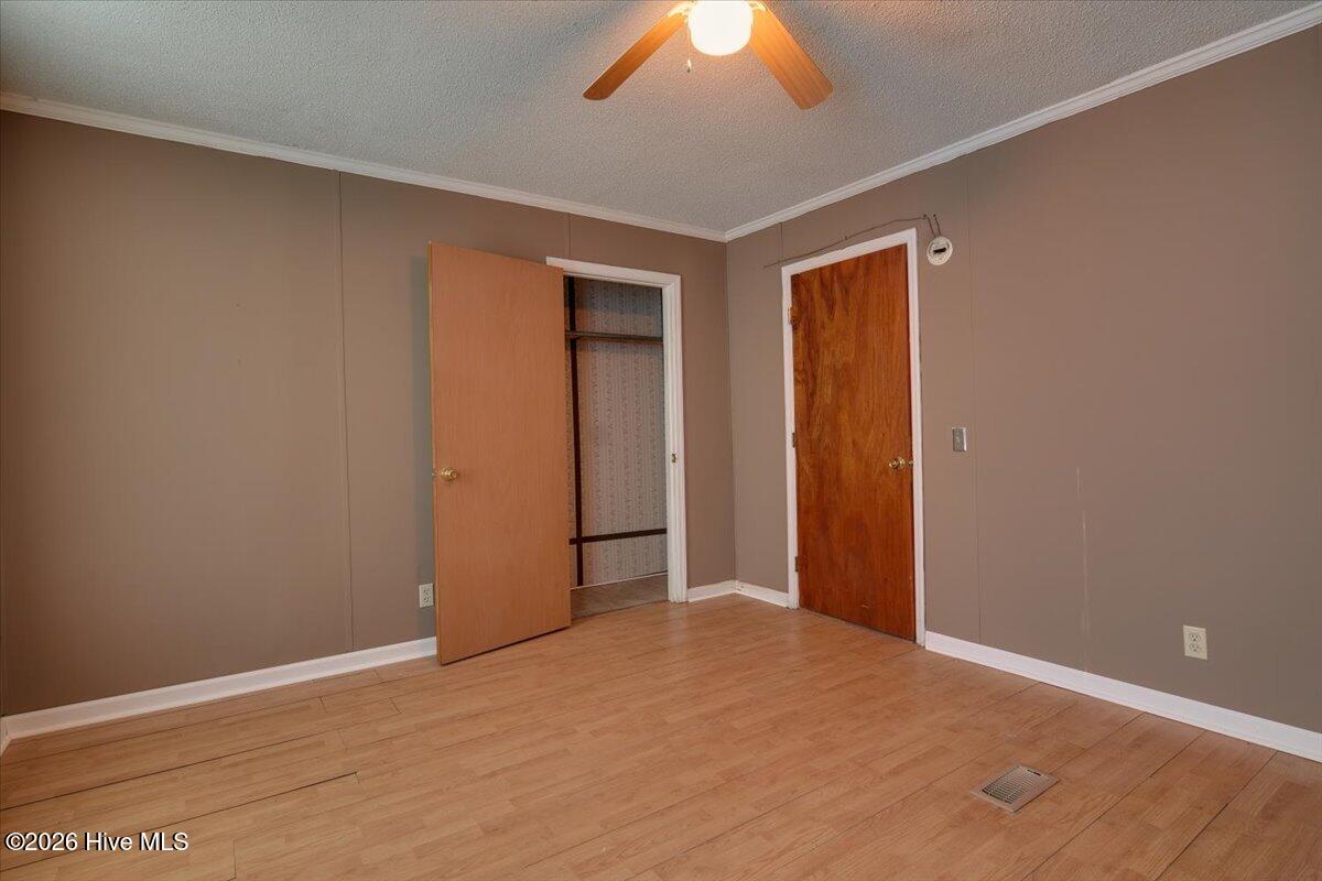 1015 Moseley Road Property Photo 12