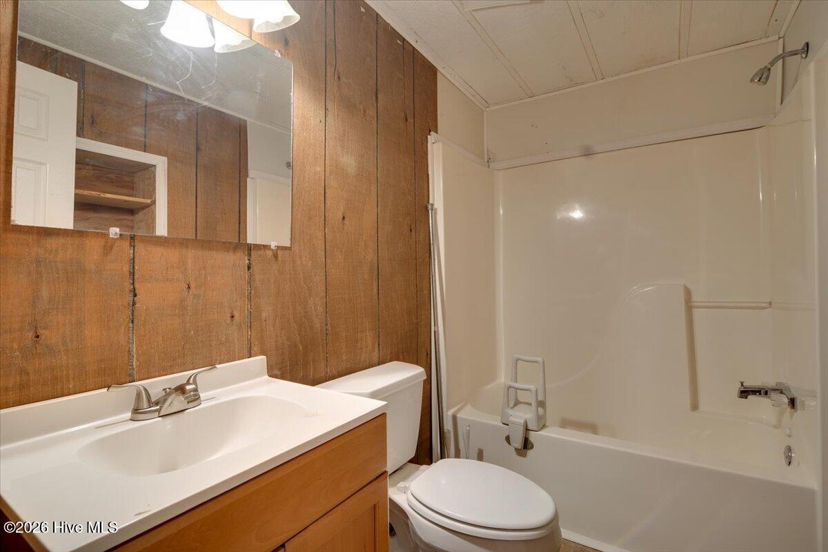 1015 Moseley Road Property Photo 17