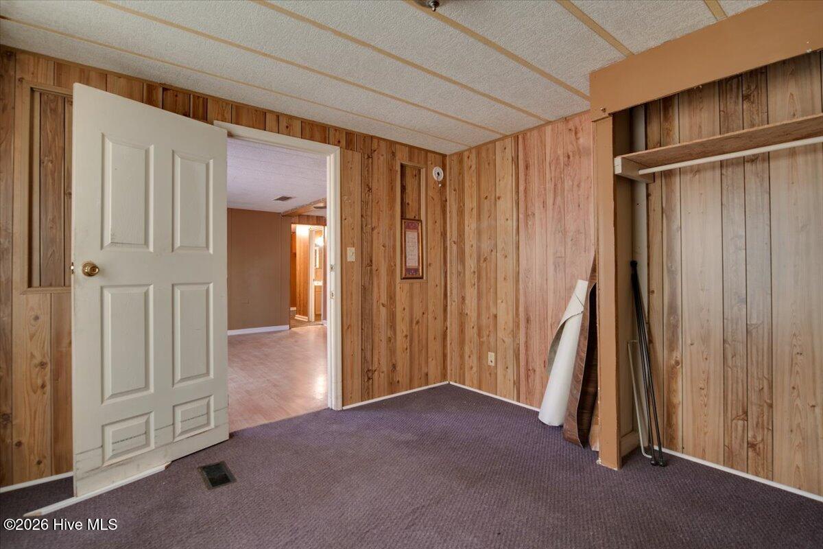 1015 Moseley Road Property Photo 18