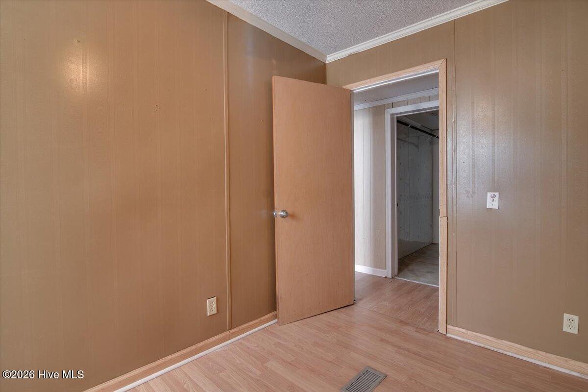 1015 Moseley Road Property Photo 26