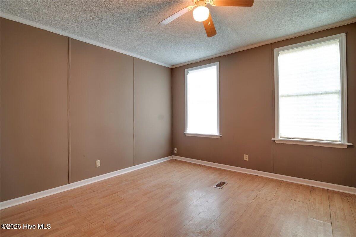 1015 Moseley Road Property Photo 32