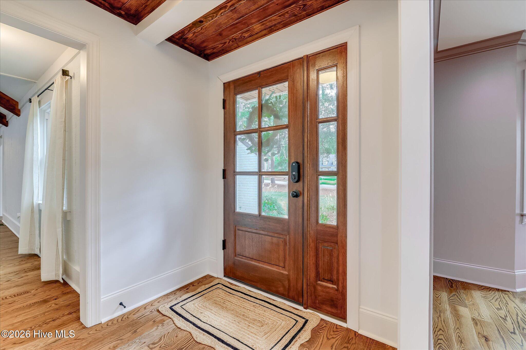 4768 Woodbridge Drive Property Photo 6