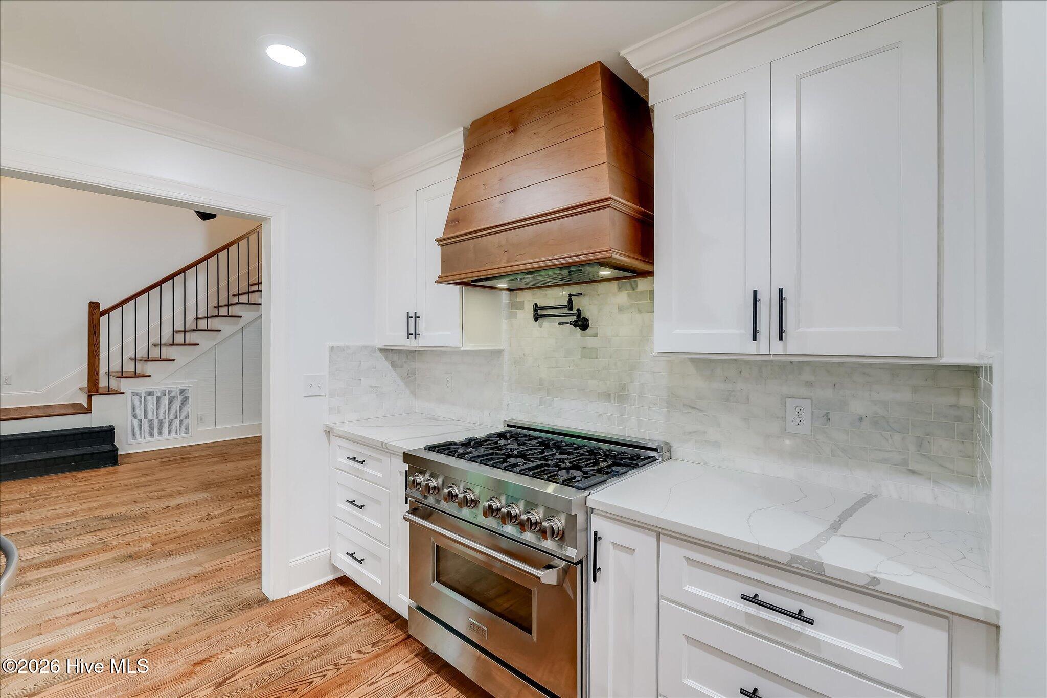 4768 Woodbridge Drive Property Photo 14