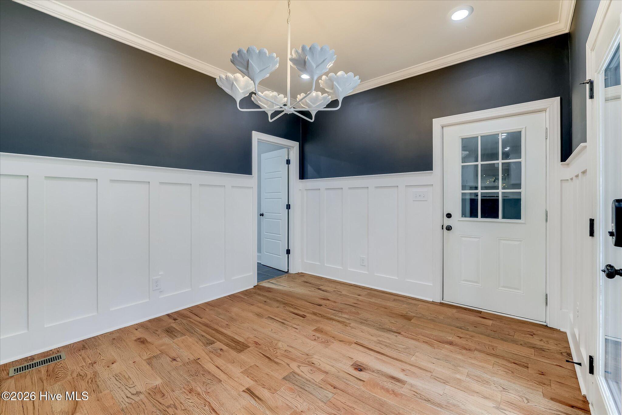 4768 Woodbridge Drive Property Photo 19