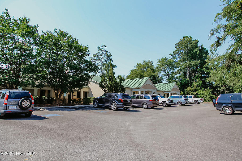 673 S Bennett Street Unit 673 Sublease Property Photo 1