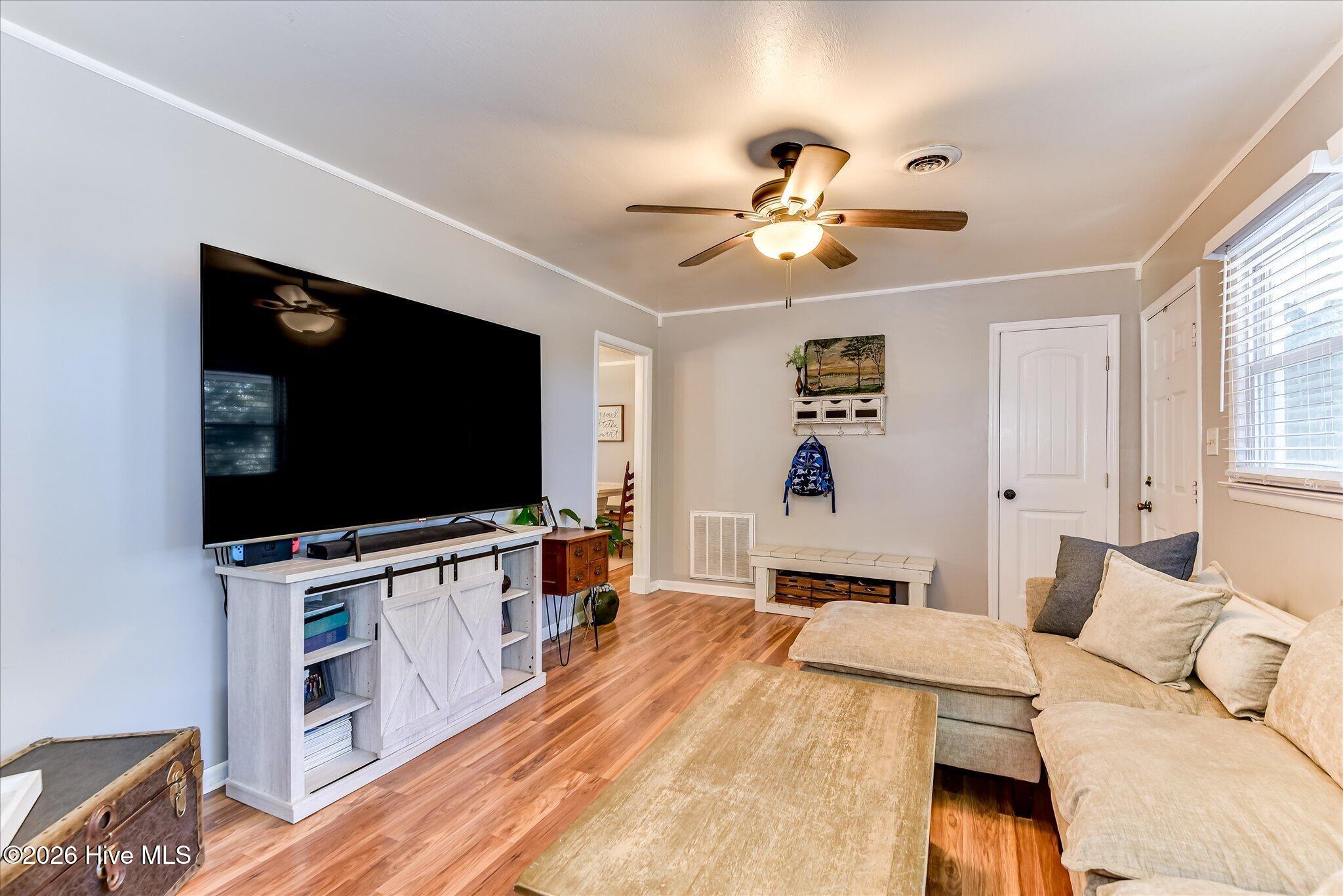 6673 Washington Road Property Photo 12