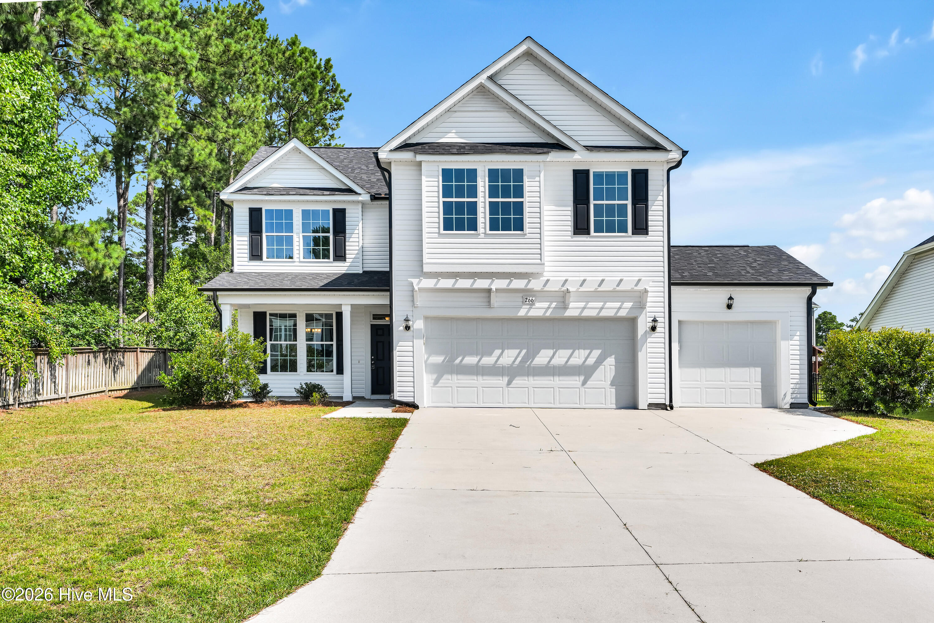 266 E Red Head Circle Property Photo 1