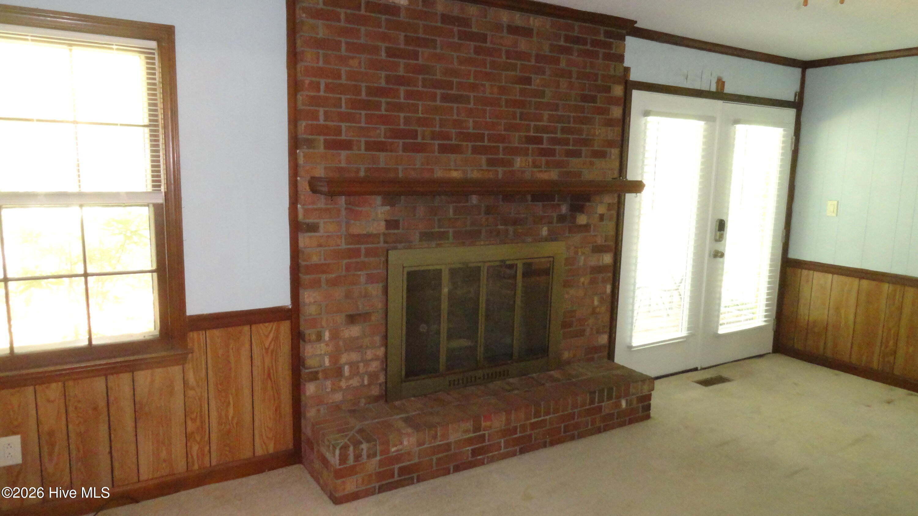 101 Cambridge Court Property Photo 6
