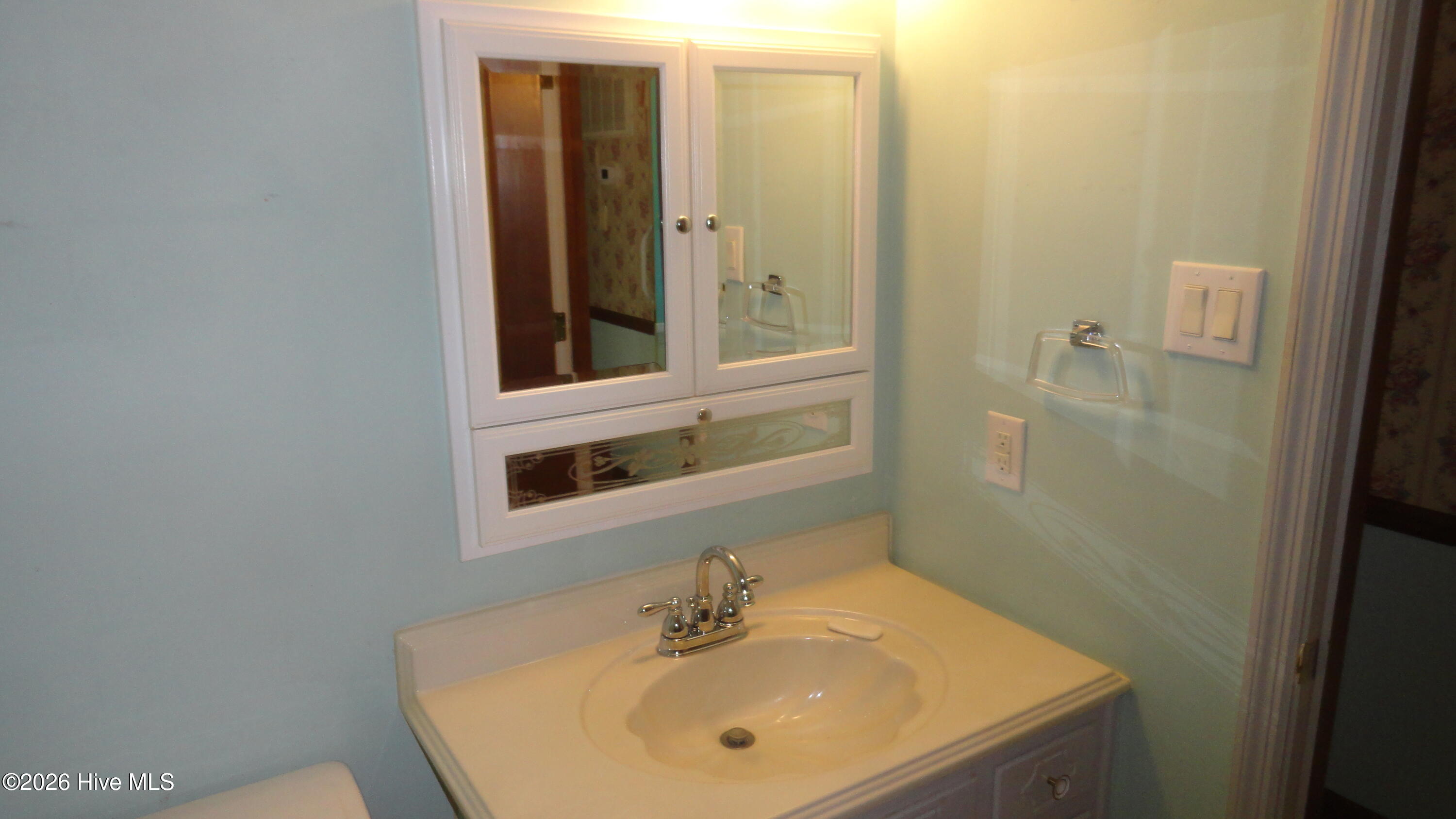 101 Cambridge Court Property Photo 10