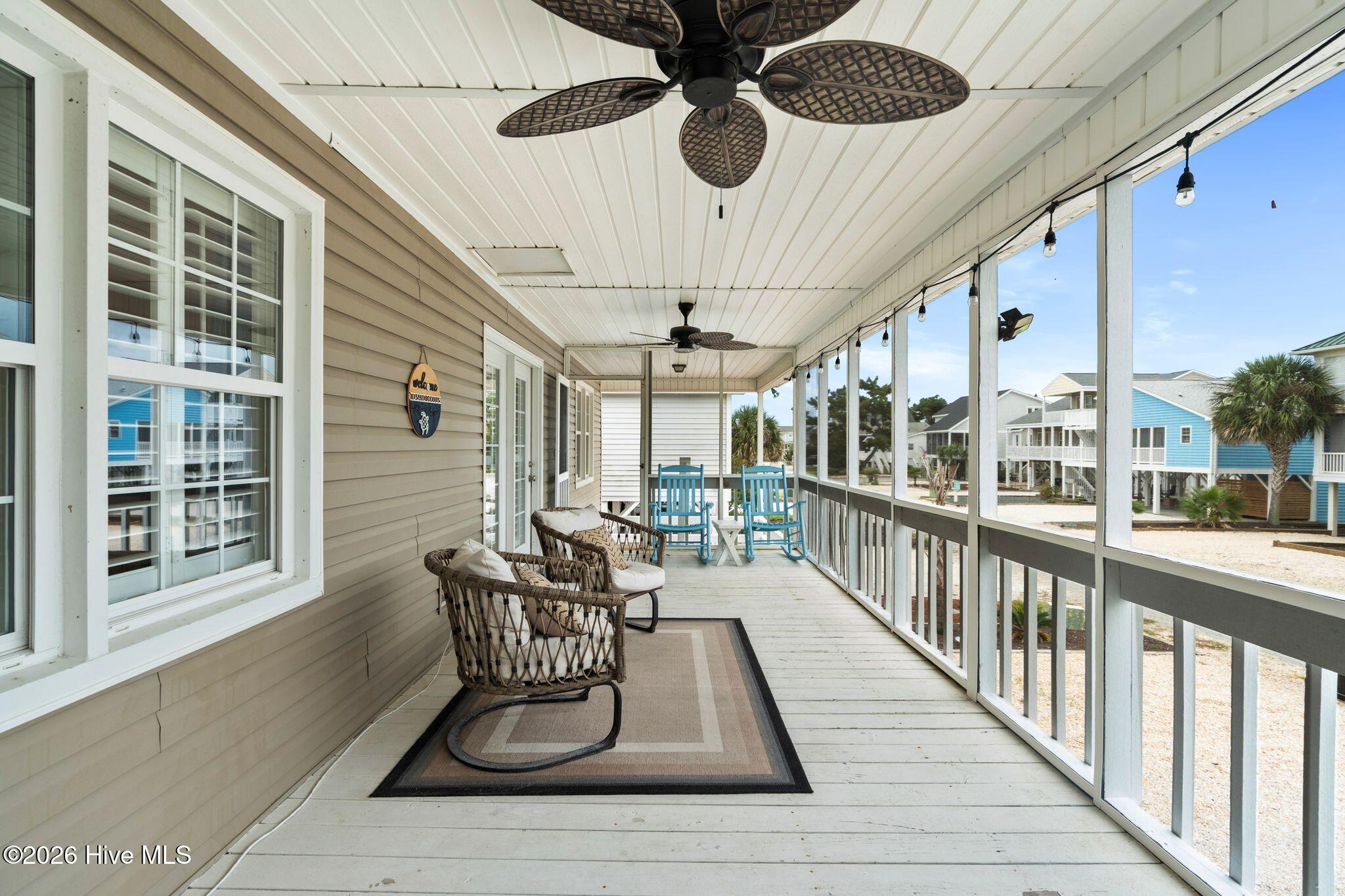 417 4th Street Property Photo 3
