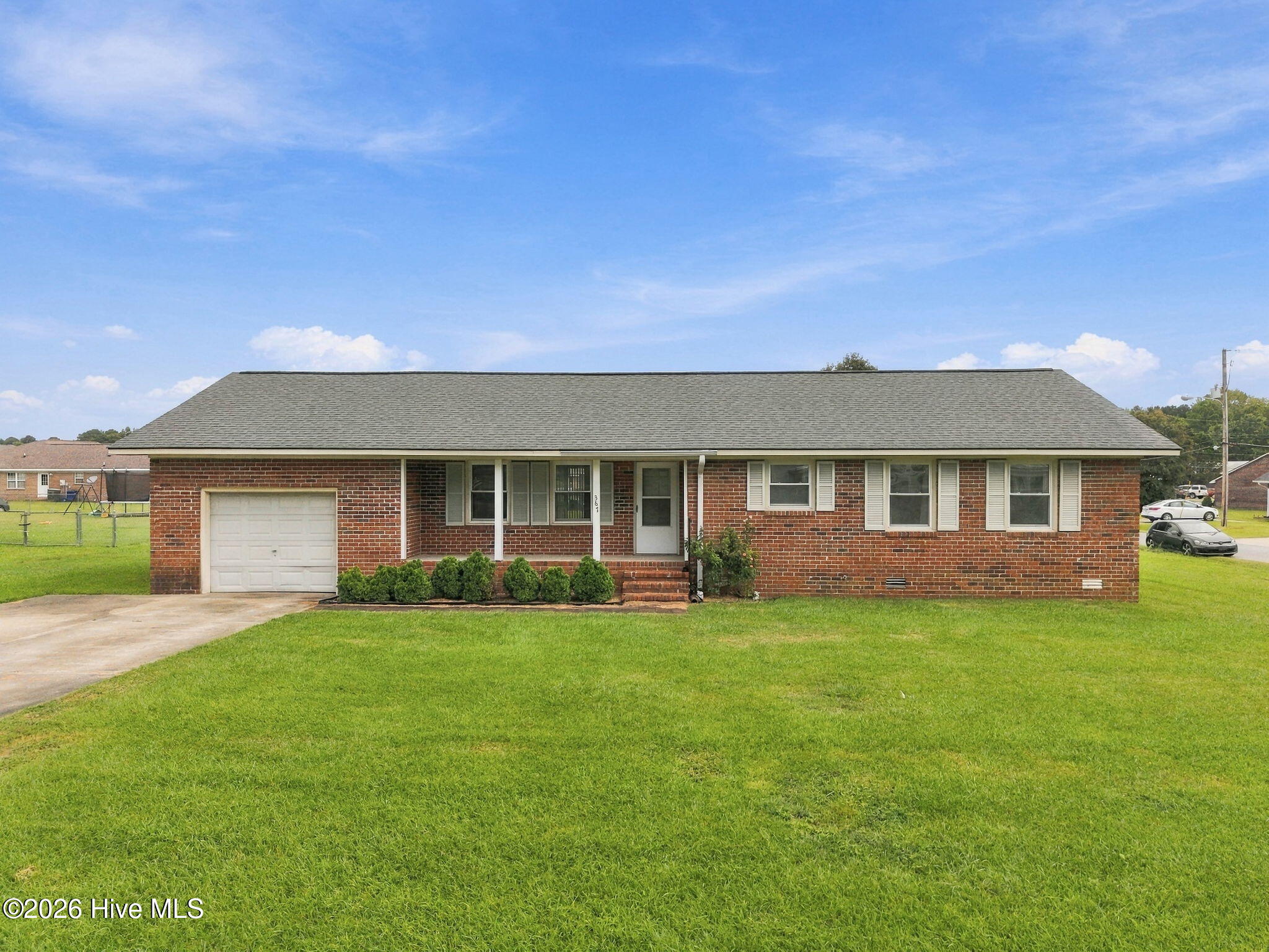 367 Second Street Property Photo 1
