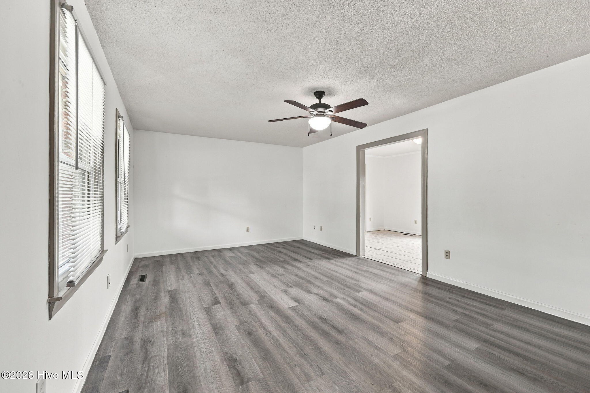 367 Second Street Property Photo 10