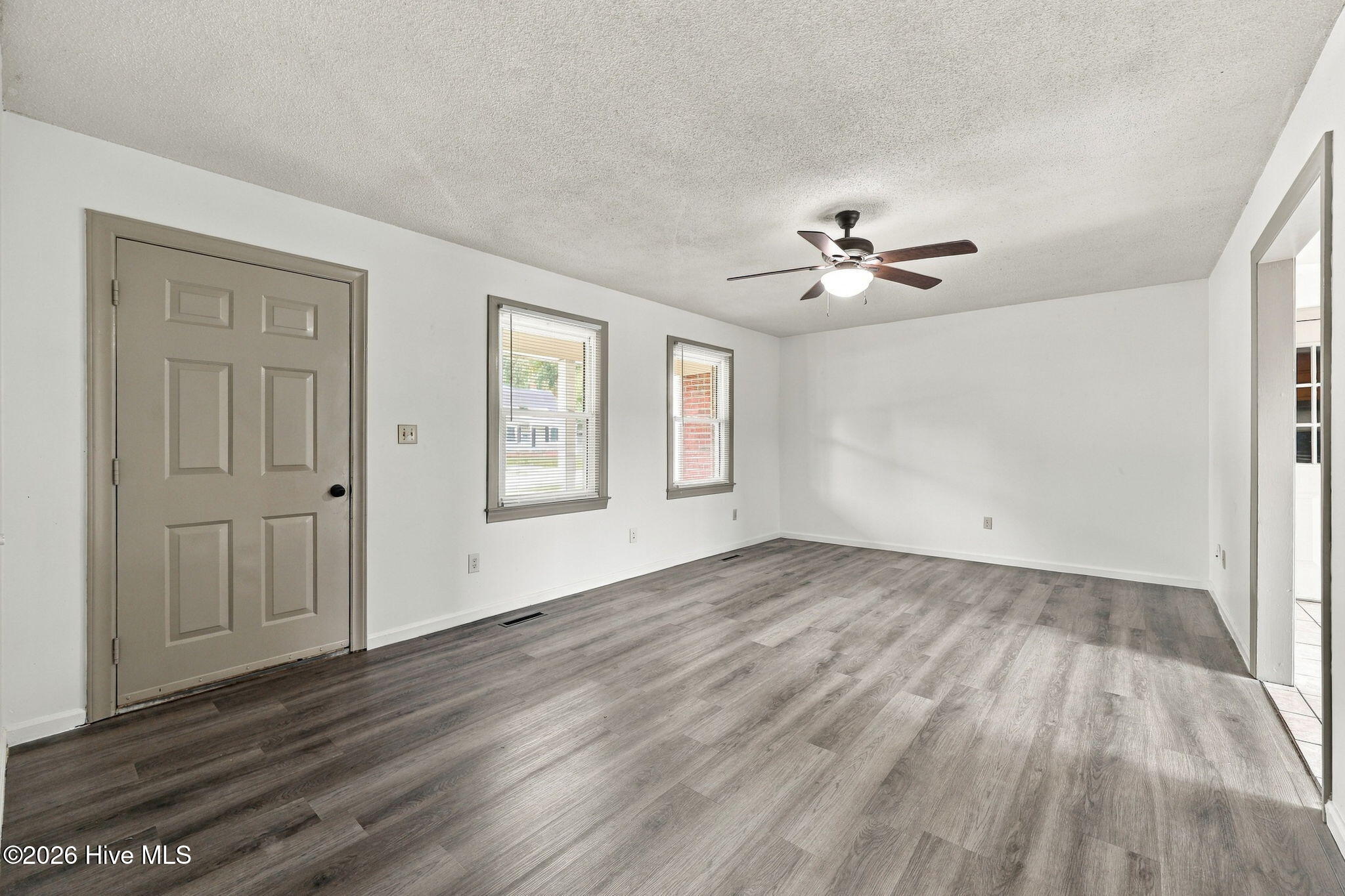 367 Second Street Property Photo 11
