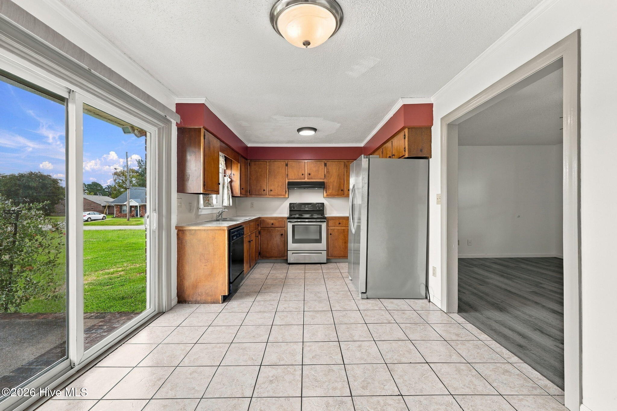 367 Second Street Property Photo 15