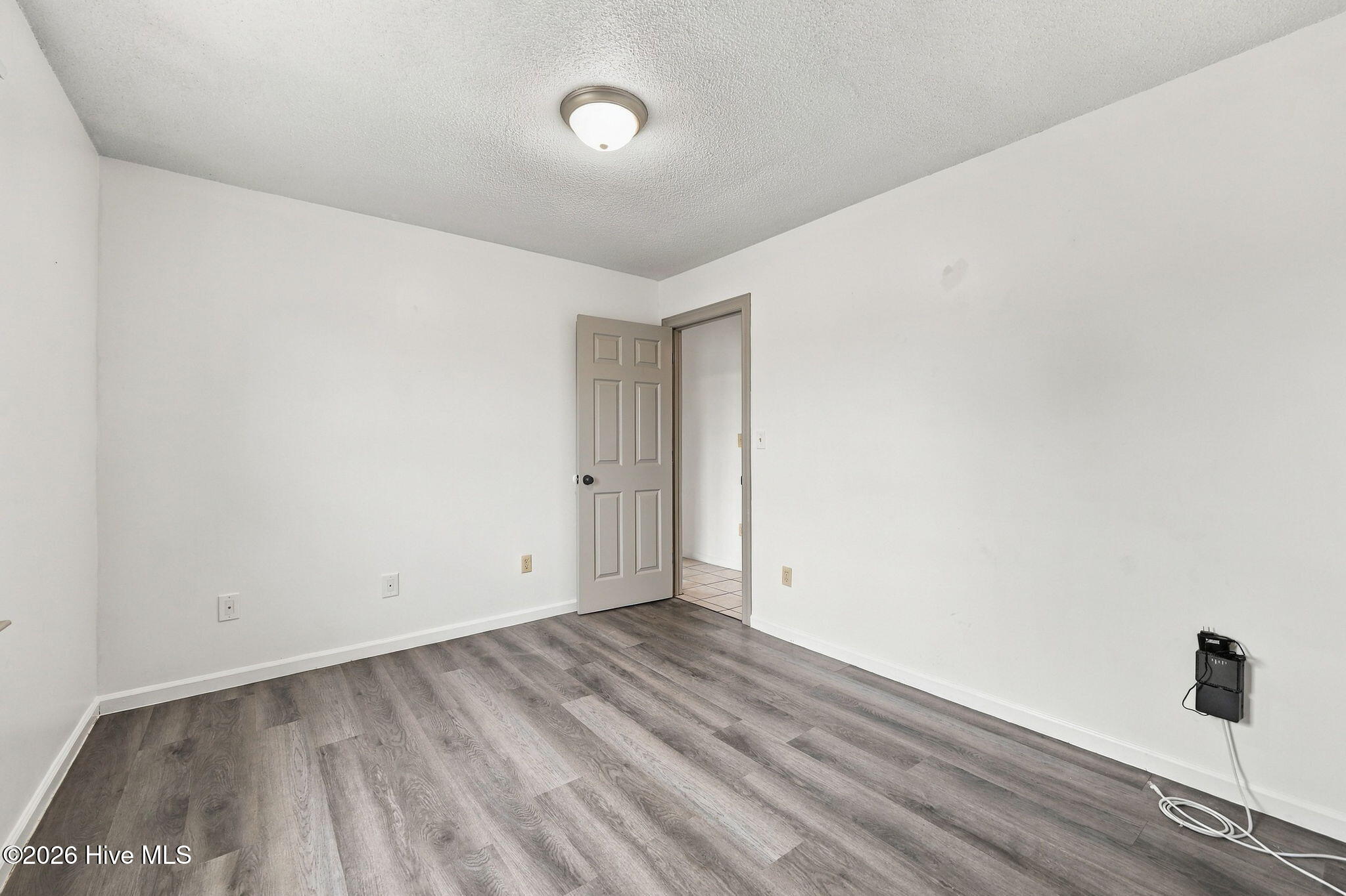 367 Second Street Property Photo 28