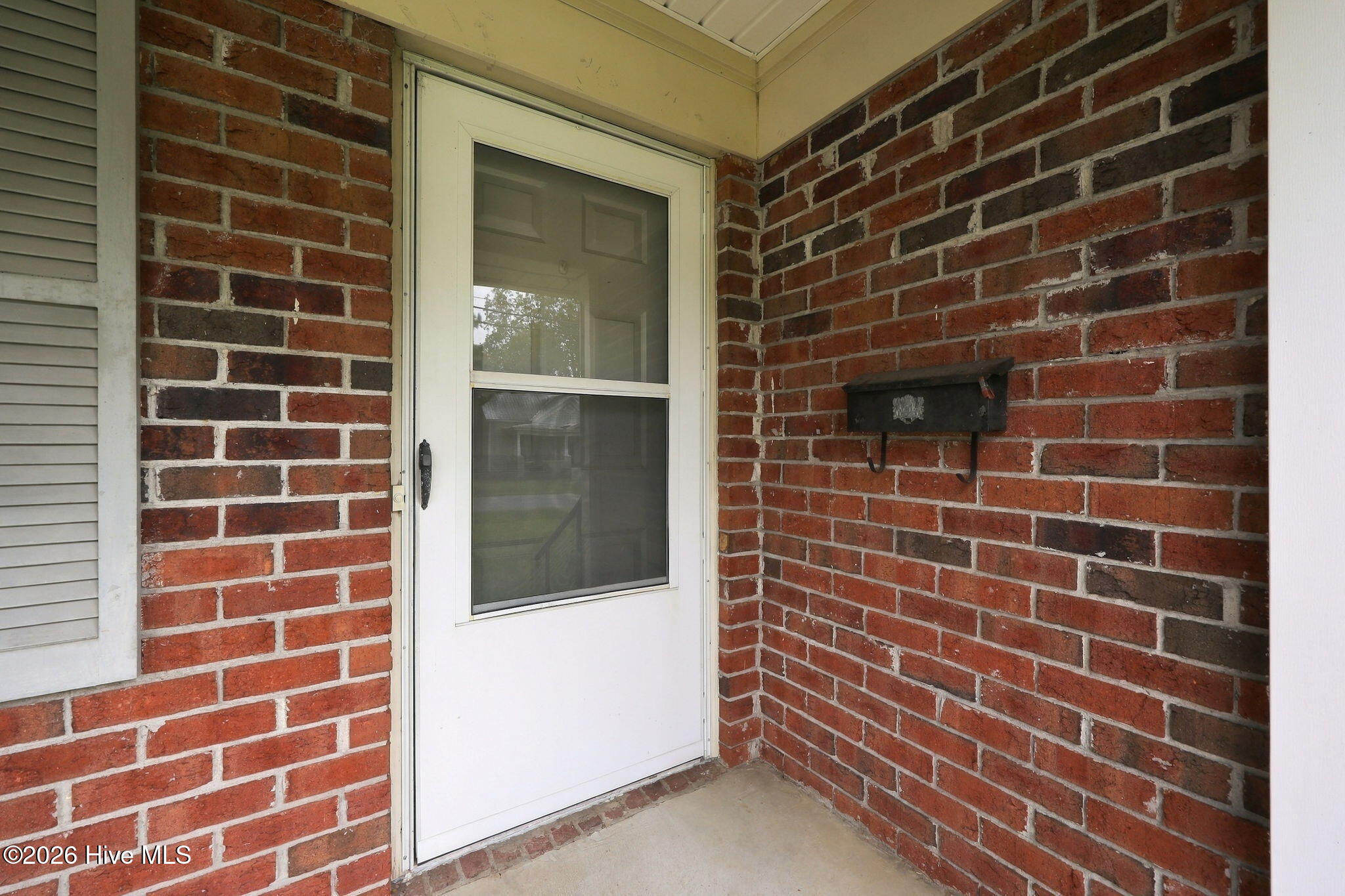 367 Second Street Property Photo 33