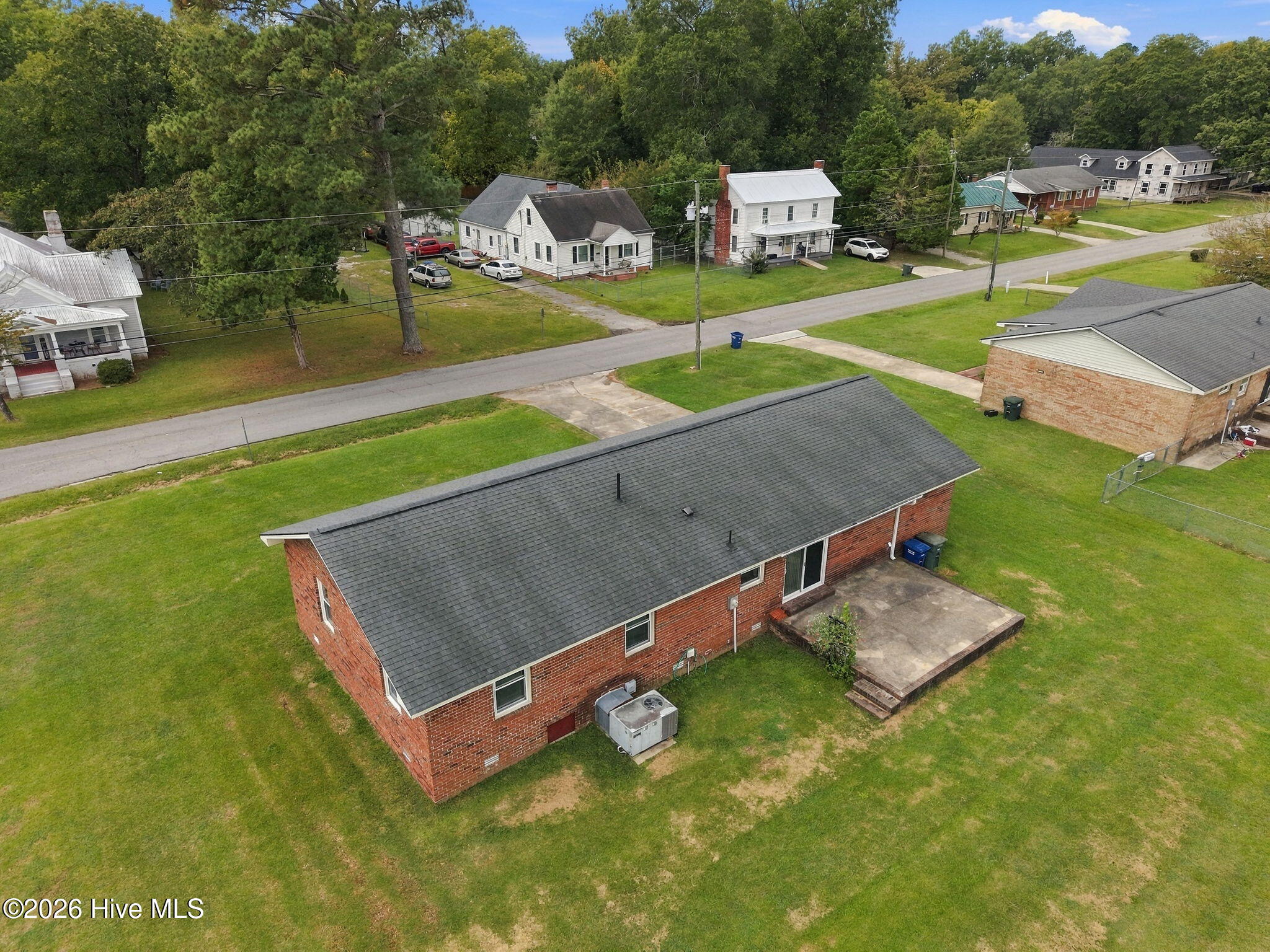 367 Second Street Property Photo 36