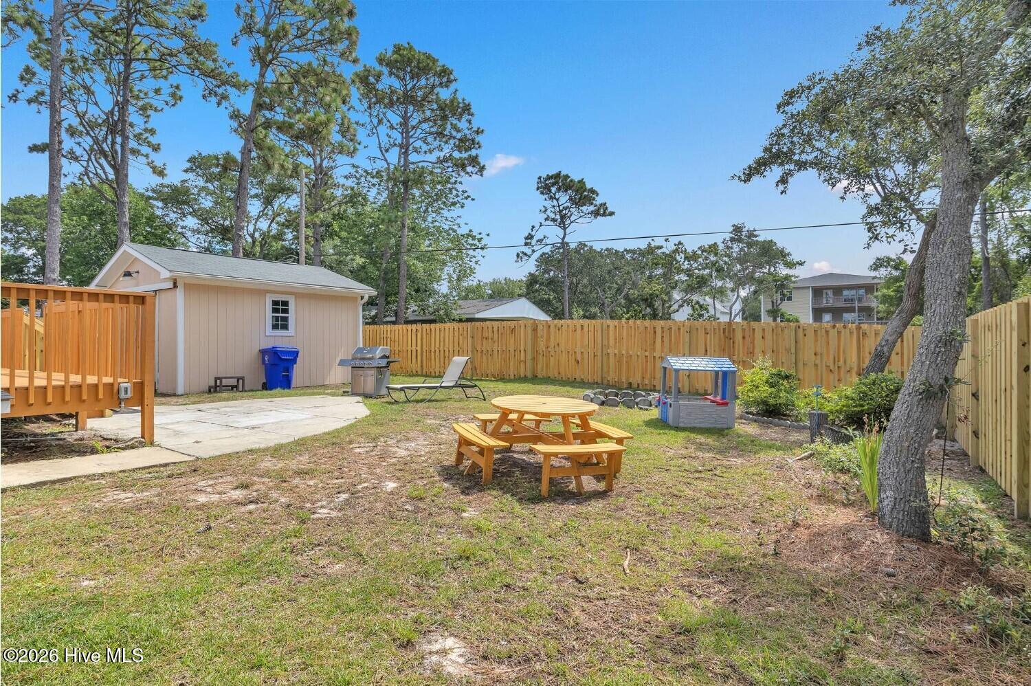 310 Keziah Street Property Photo 28