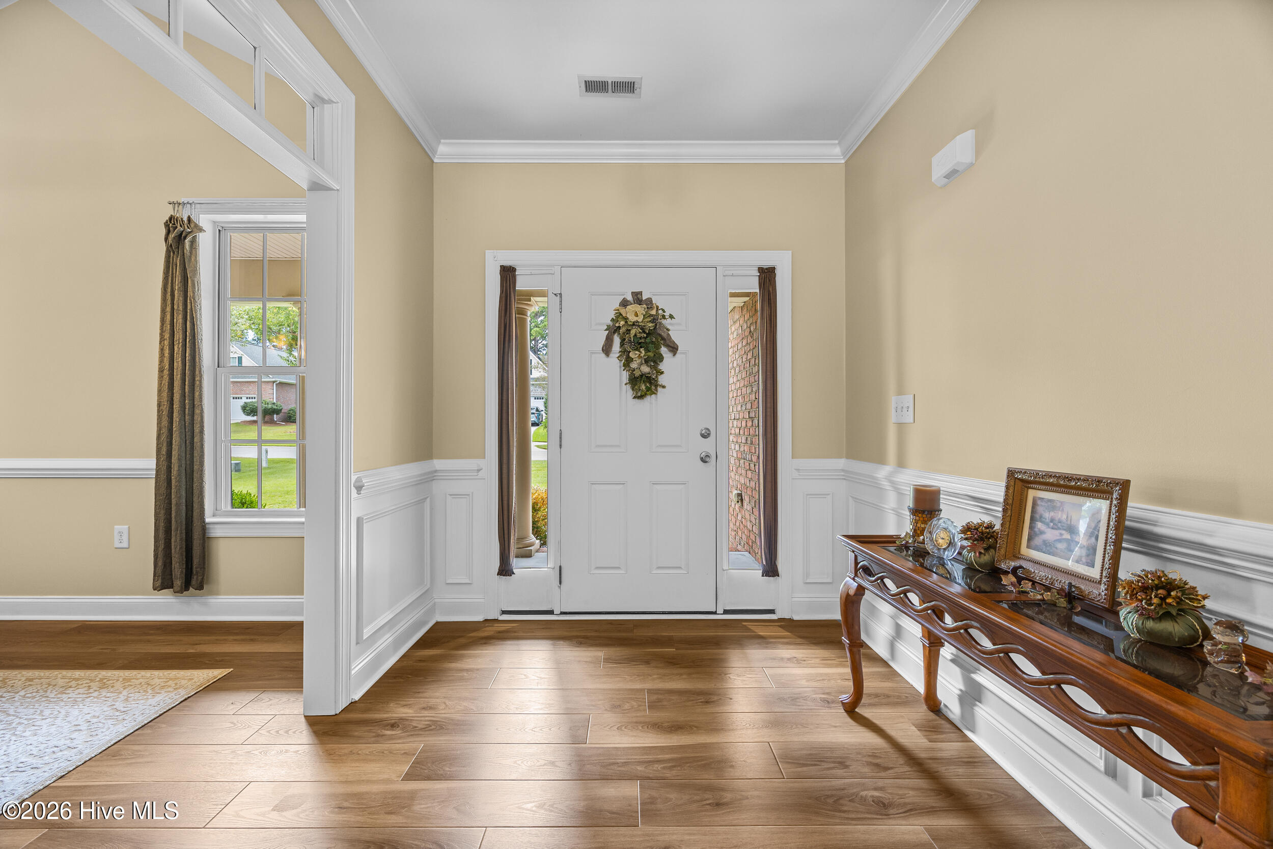 8746 Ramsbury Way Property Photo 7