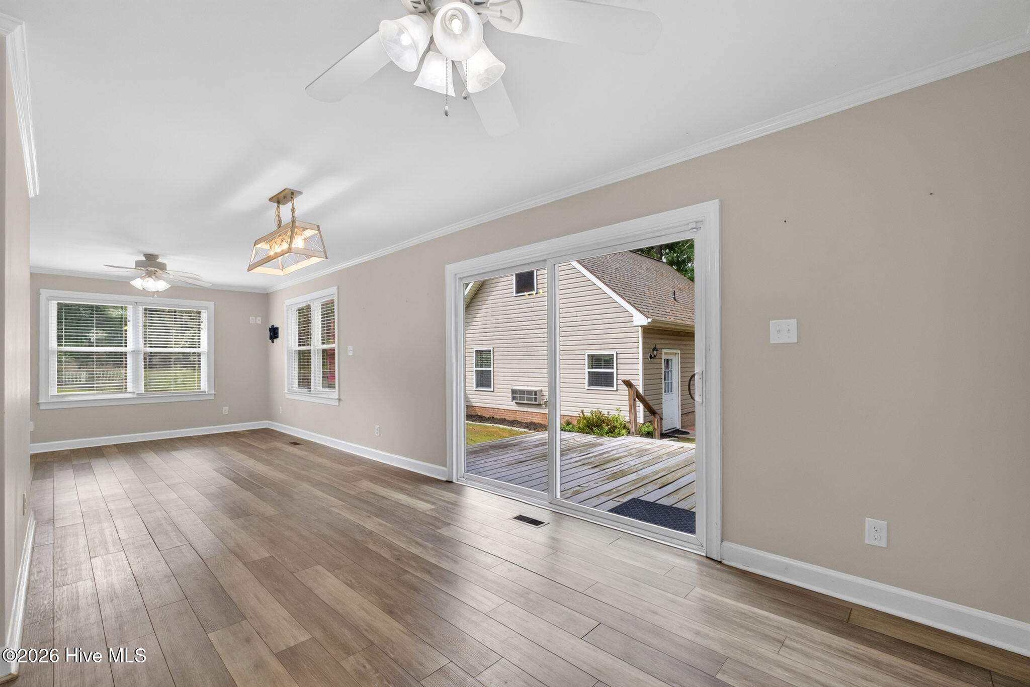 607 Shelley Drive Property Photo 13