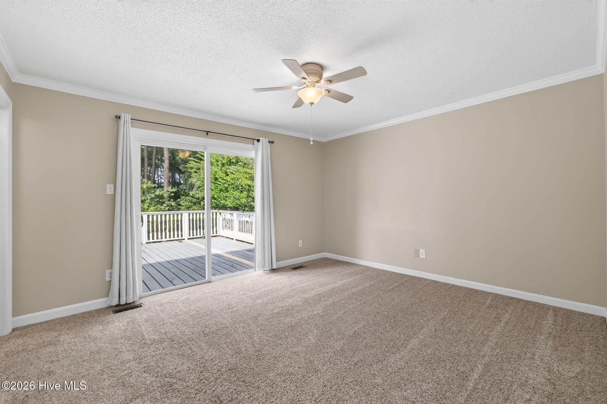 607 Shelley Drive Property Photo 24