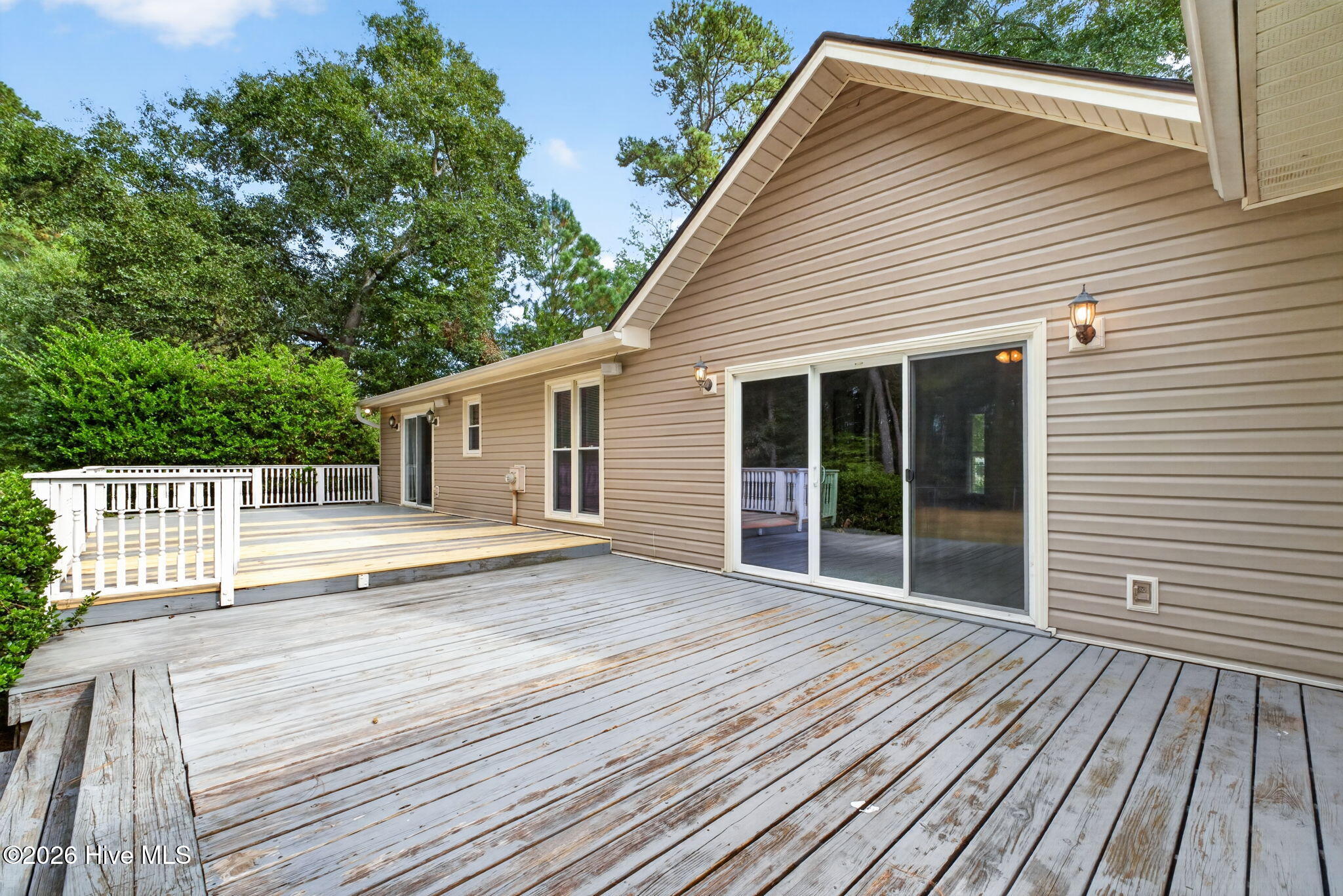 607 Shelley Drive Property Photo 32