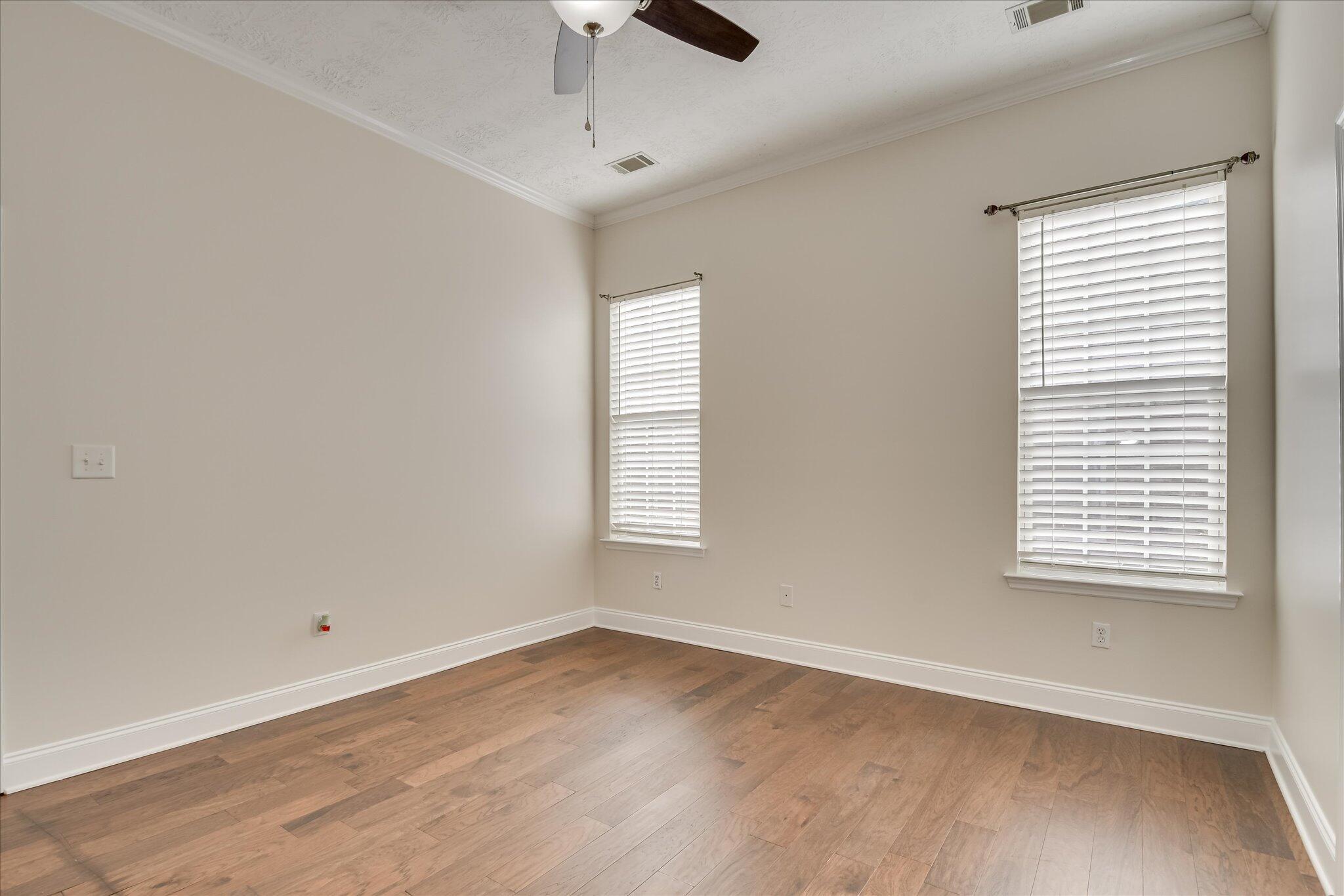 2560 Grier Circle Property Photo 21