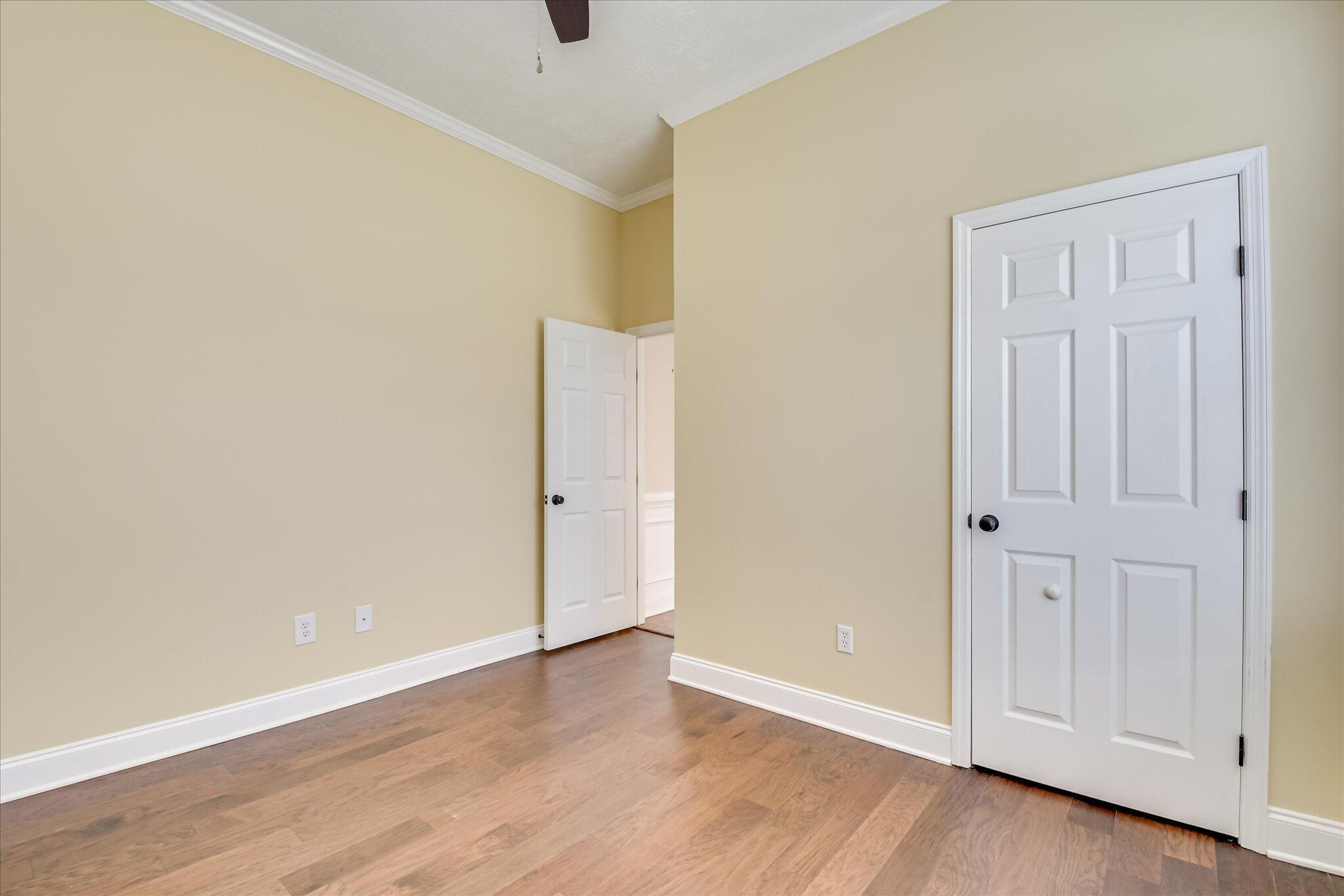 2560 Grier Circle Property Photo 27