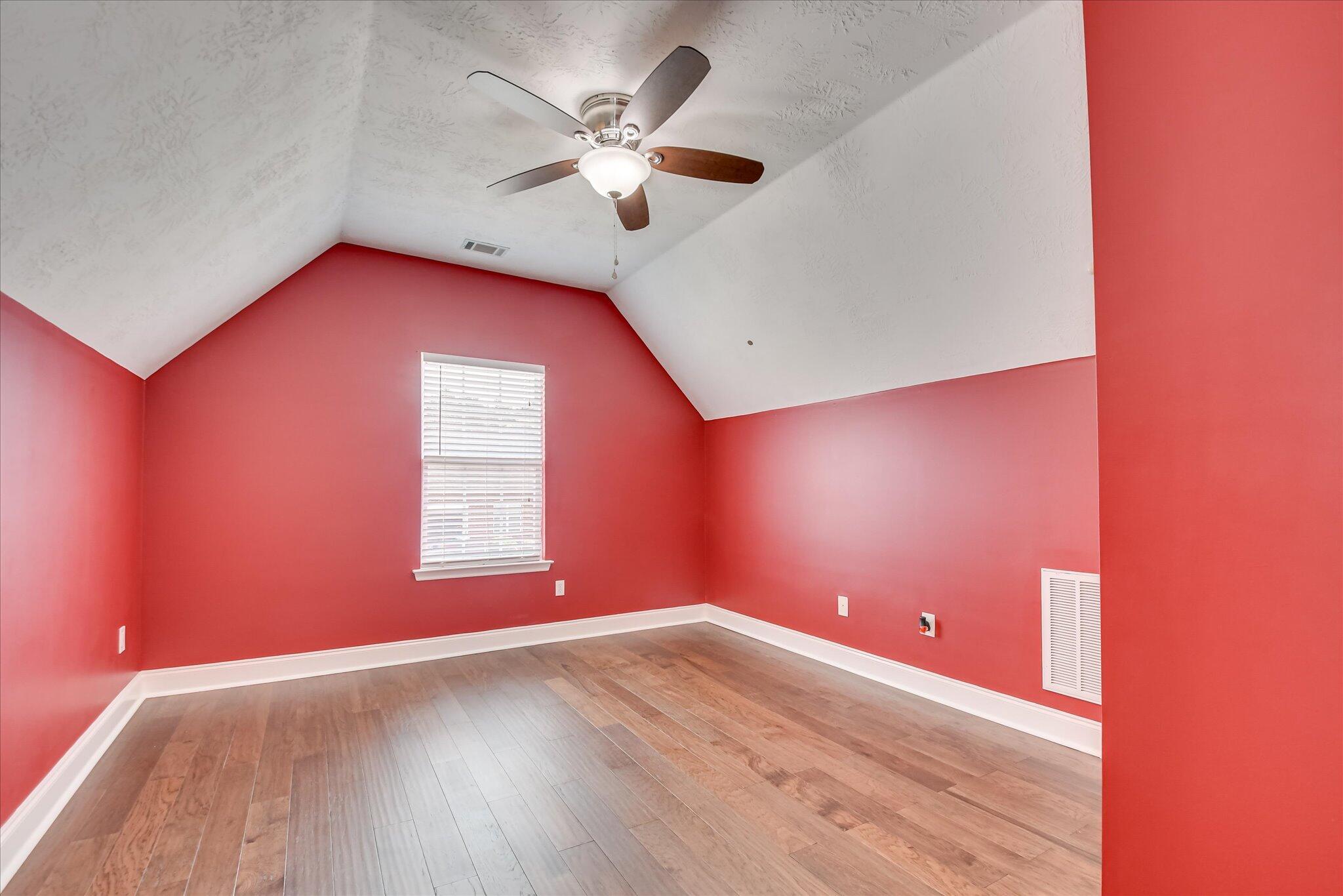 2560 Grier Circle Property Photo 33