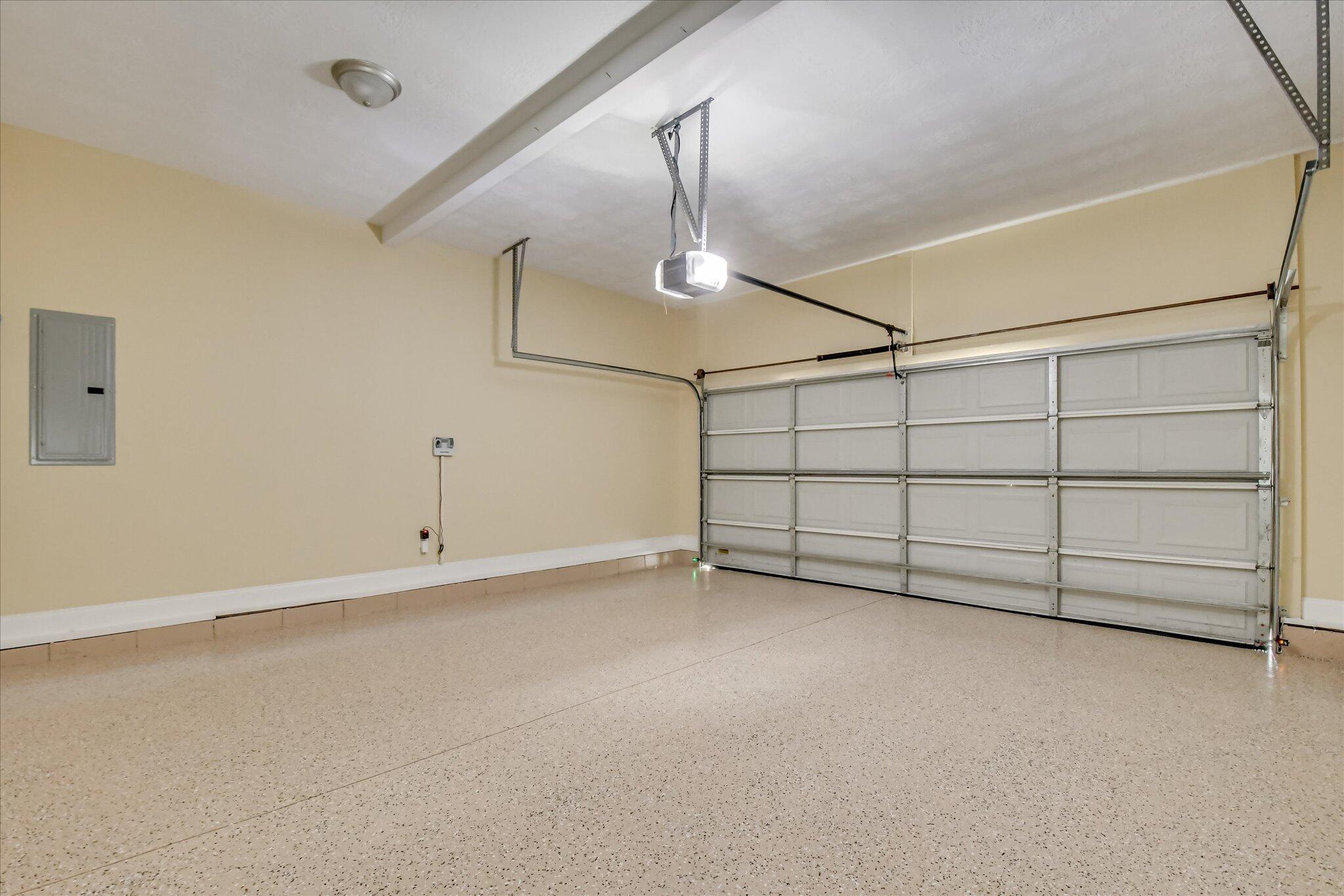 2560 Grier Circle Property Photo 38