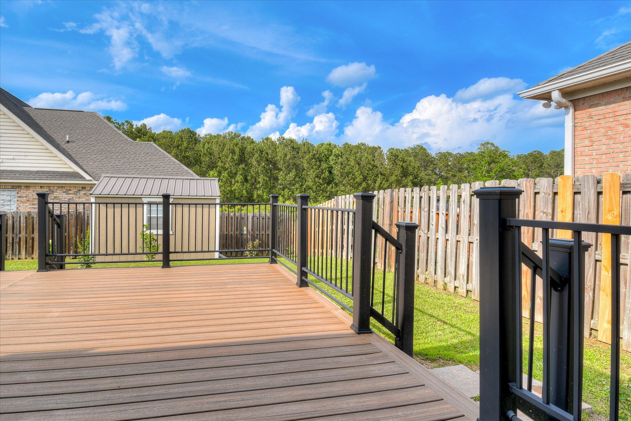 2560 Grier Circle Property Photo 43