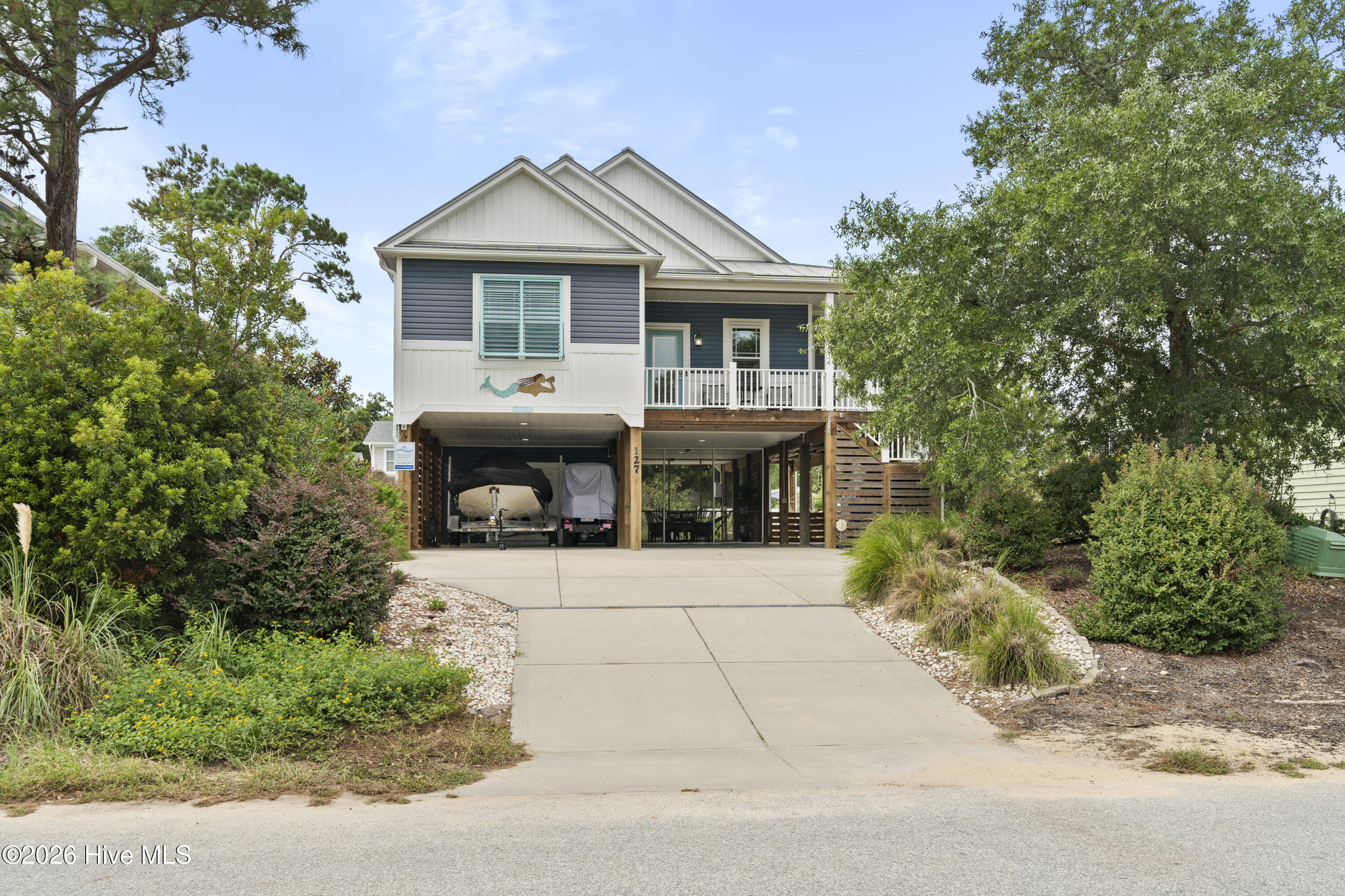 127 Ne 34th Street Property Photo 2