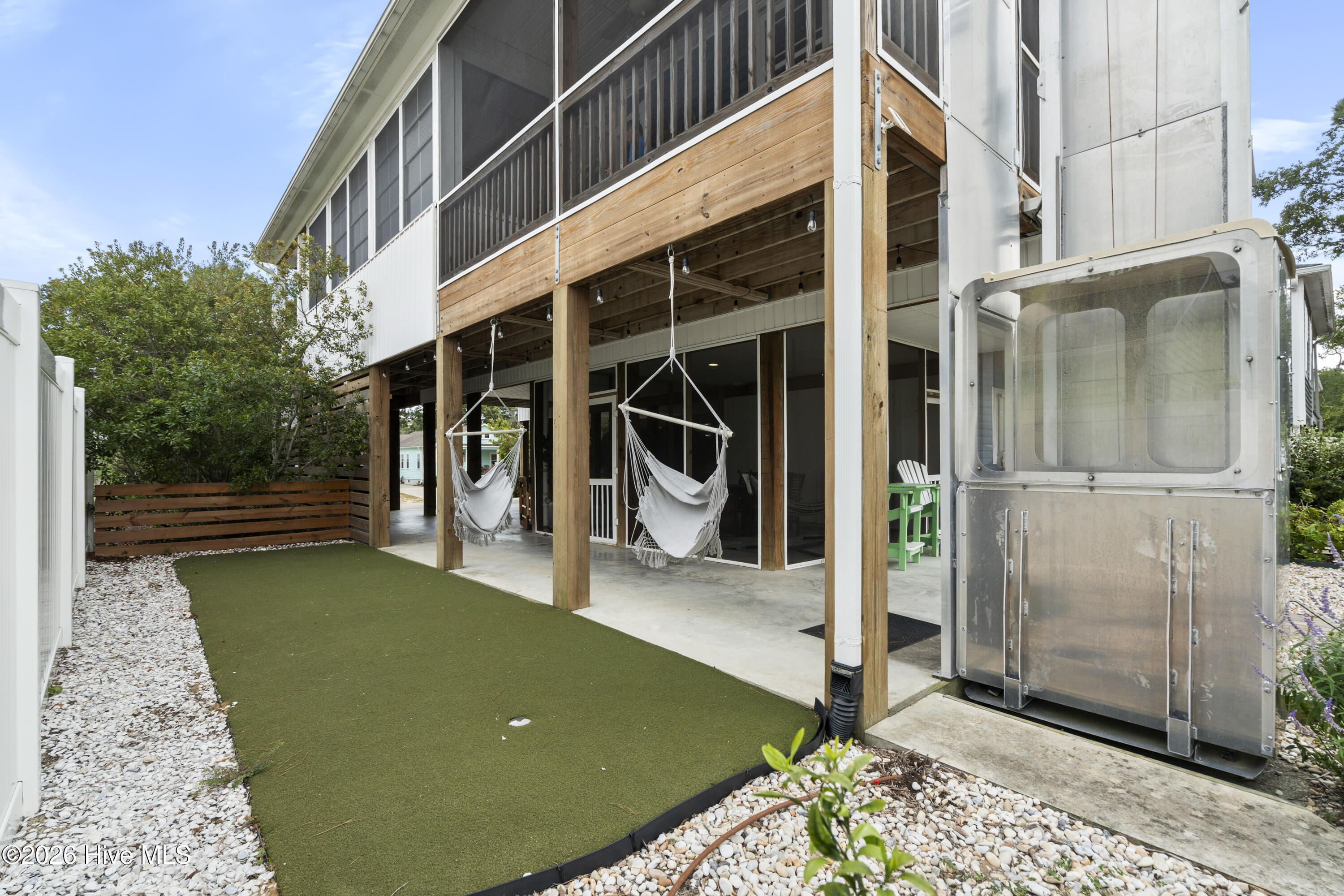 127 Ne 34th Street Property Photo 39