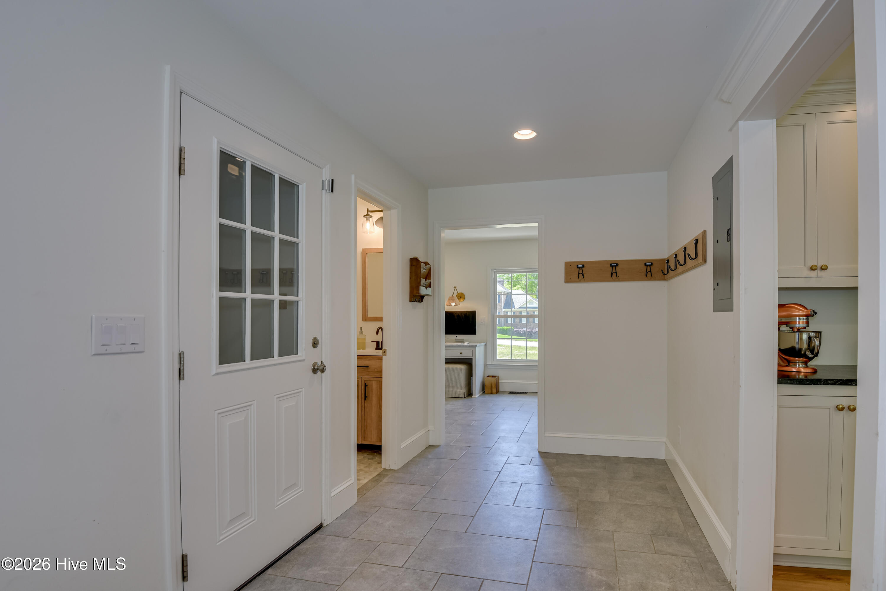 761 W Port Road Property Photo 29